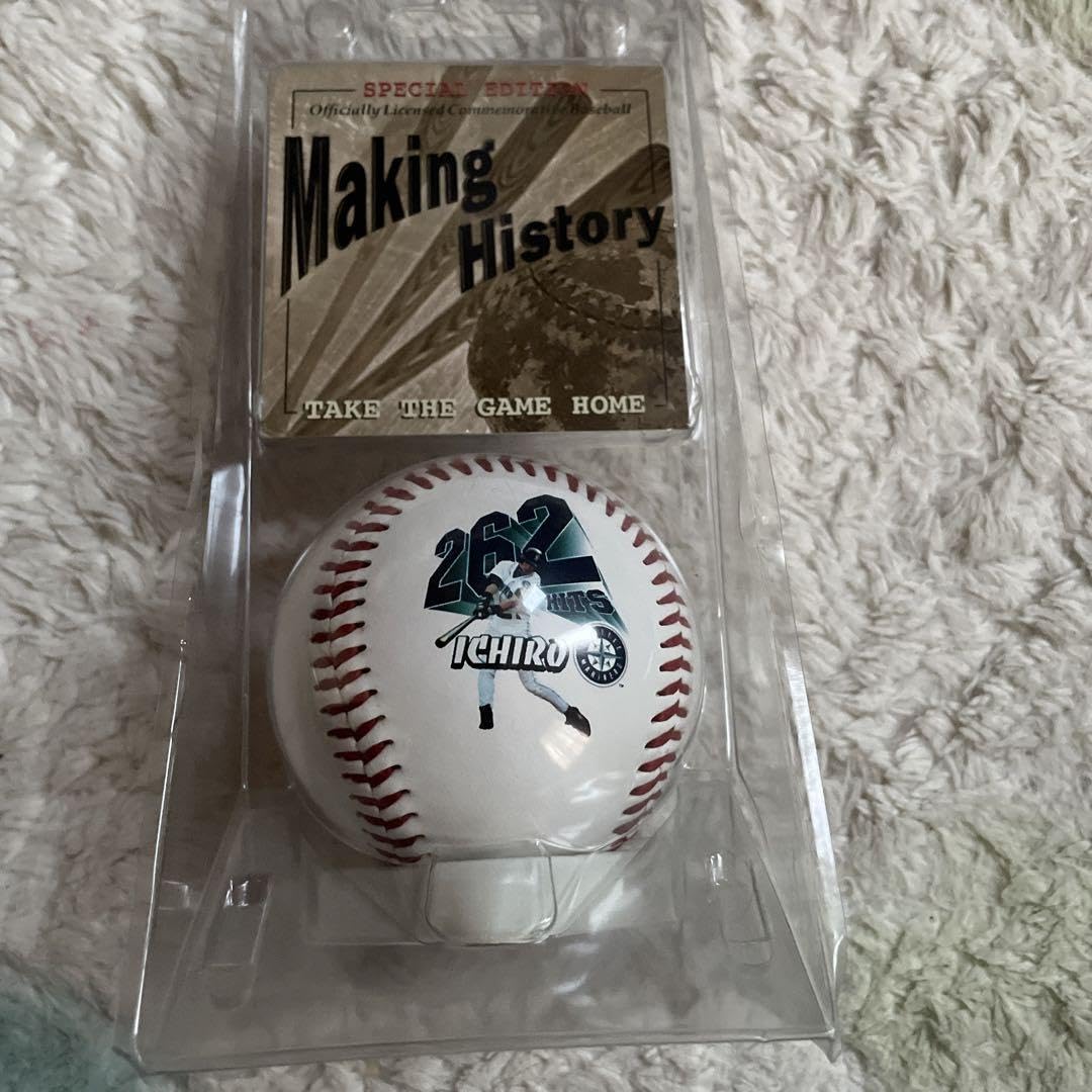 Amazon.co.jp: イチロー 262安打 記念フォトボール 野球ボール ボール