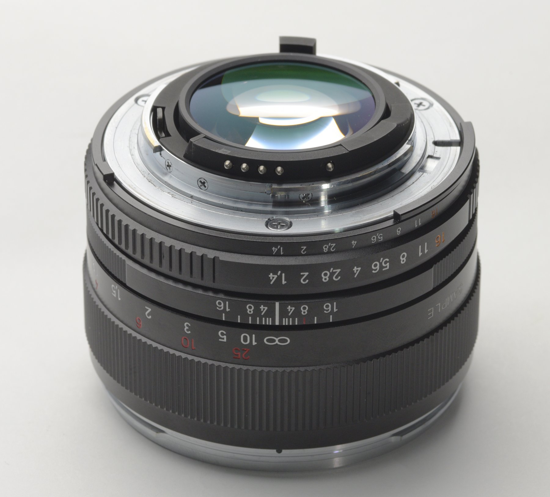 Amazon | Carl Zeiss 単焦点レンズ PLANART1.4/50BKZF2N ブラック