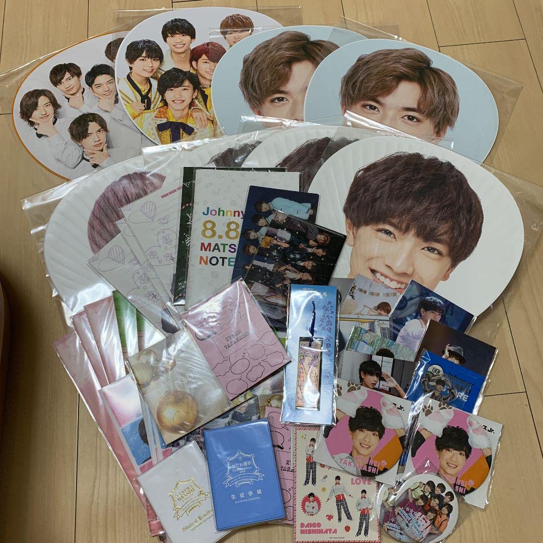 Amazon.co.jp: なにわ男子 高橋恭平 グッズ まとめ売り セット : おもちゃ