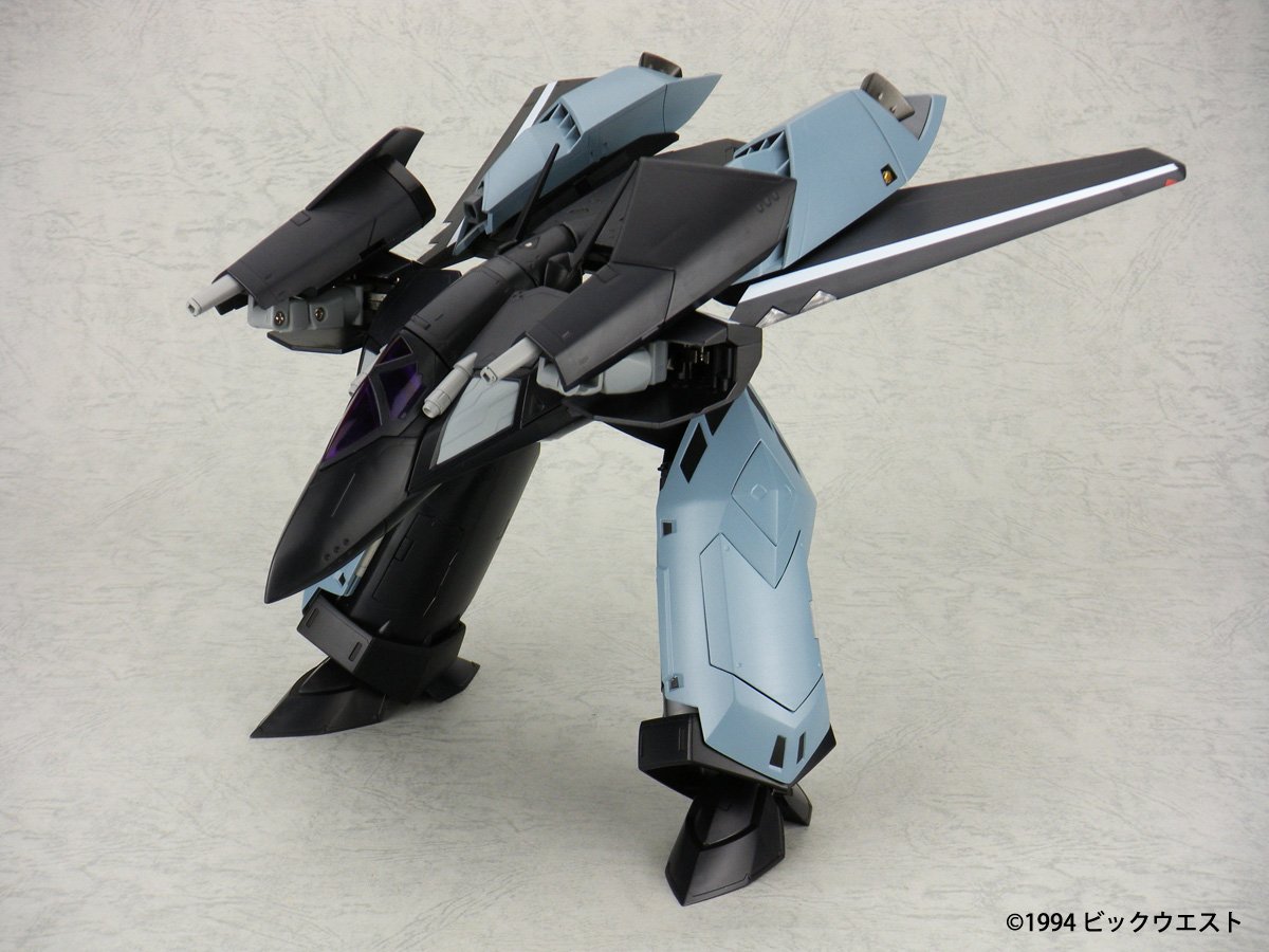 Amazon.co.jp: 1/60 完全変形 VF-17D with スーパーパック (塗装済み