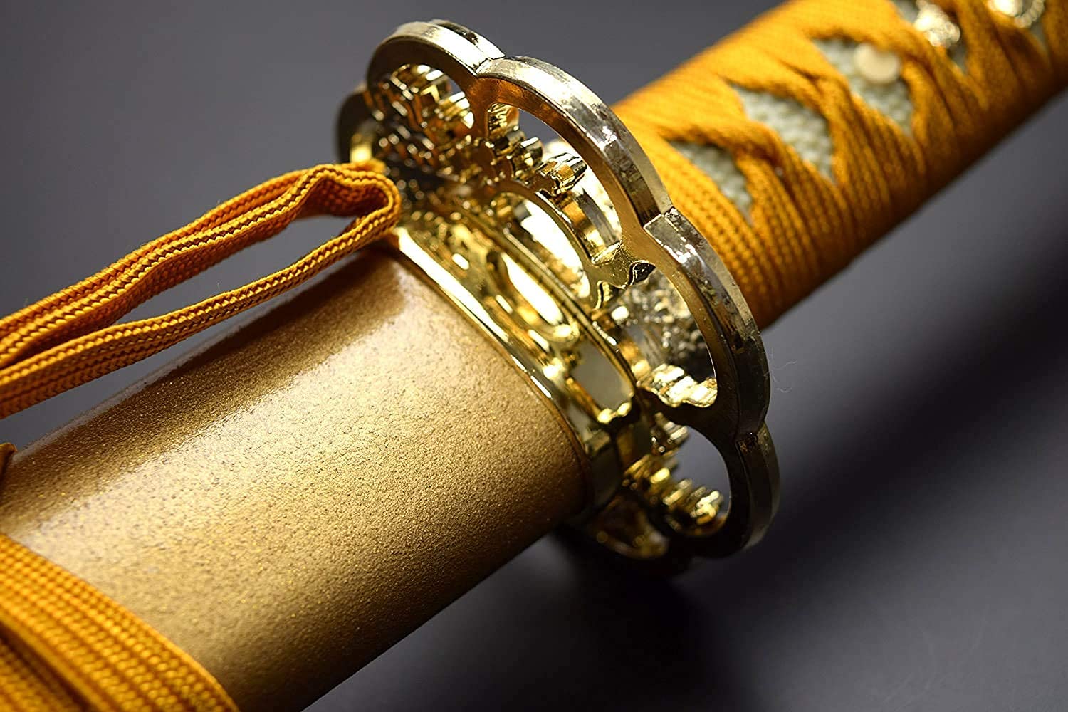 Amazon.co.jp: 模造刀-美術刀剣-関 豊臣秀吉・黄金拵え 戦国武将 V