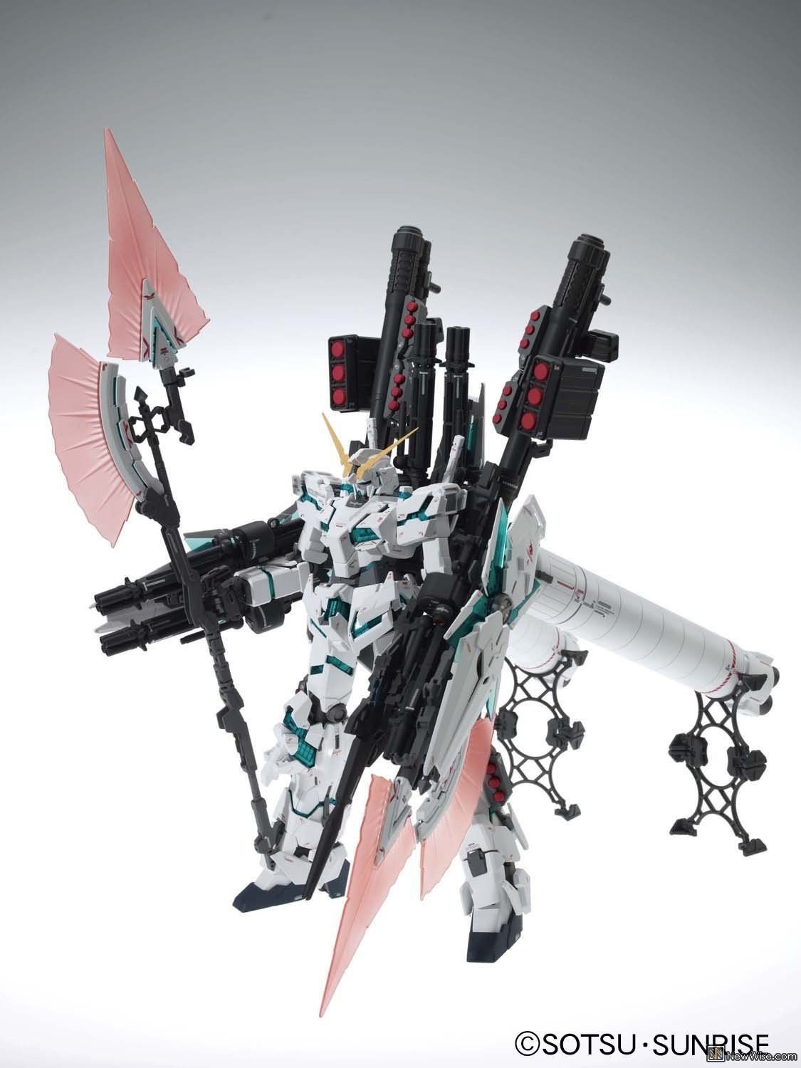 Amazon.co.jp: Bandai RX-0 Full Armor Unicorn Gundam Ver.Ka 1/100