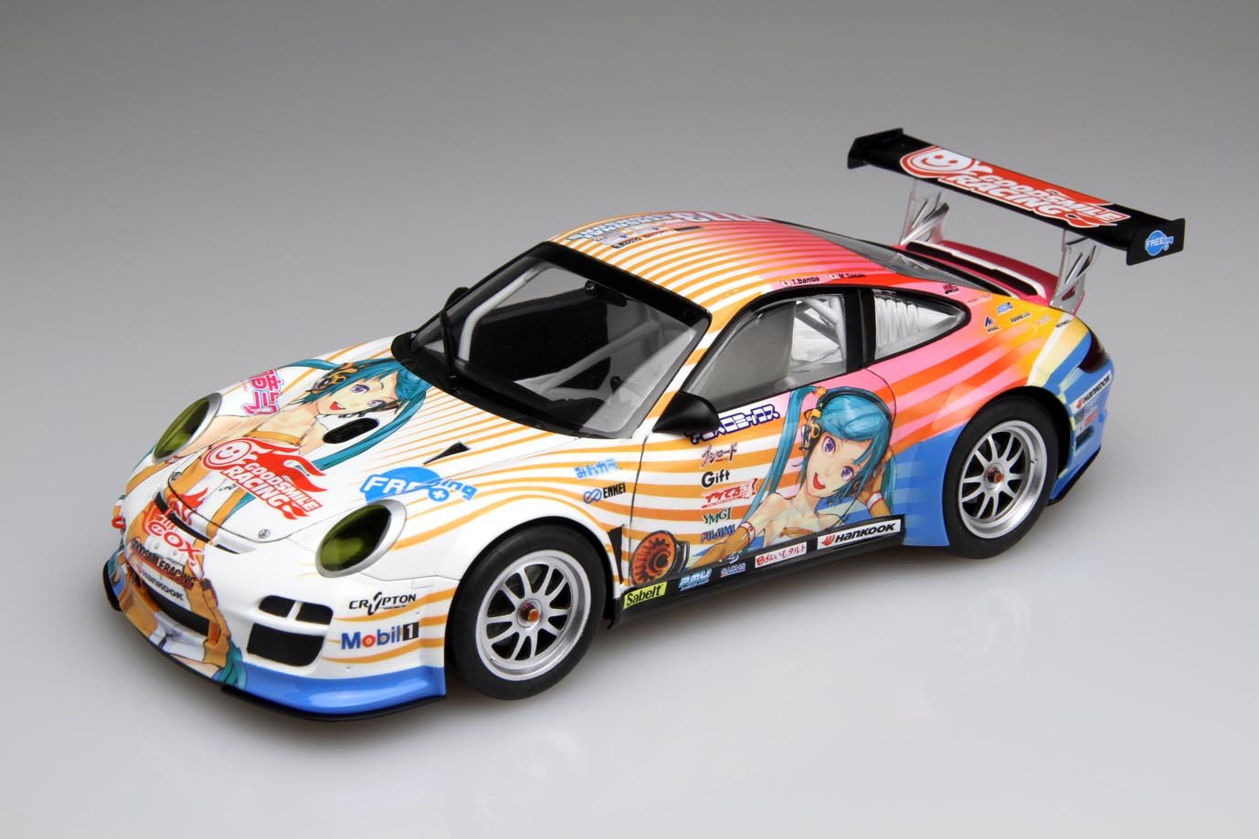 Amazon.co.jp: 1/24 No.1 ポルシェ911GT3R 初音ミクXGSRポルシェ RD.5