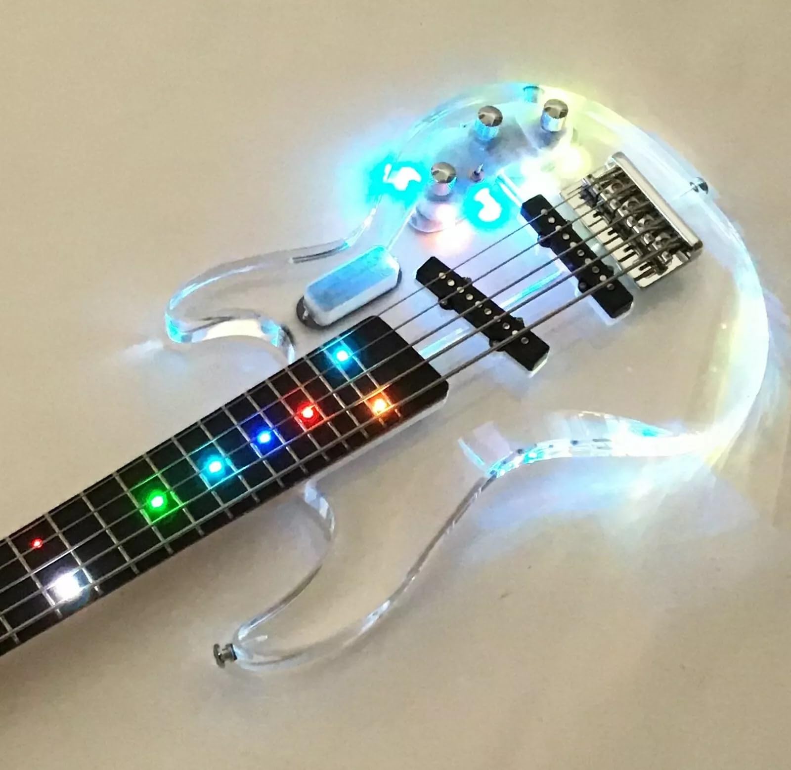 Amazon | LEDライト付き透明アクリルベース エレキギター, マルチ