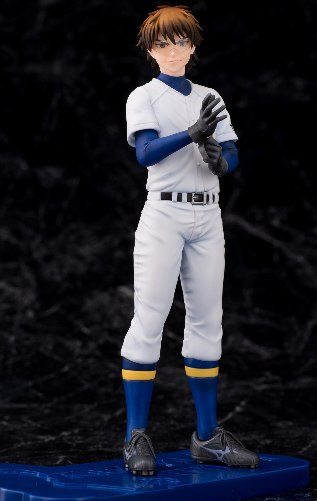 Amazon | ダイヤのA 御幸一也 1/9スケール カラーレジン&ABS製 塗装