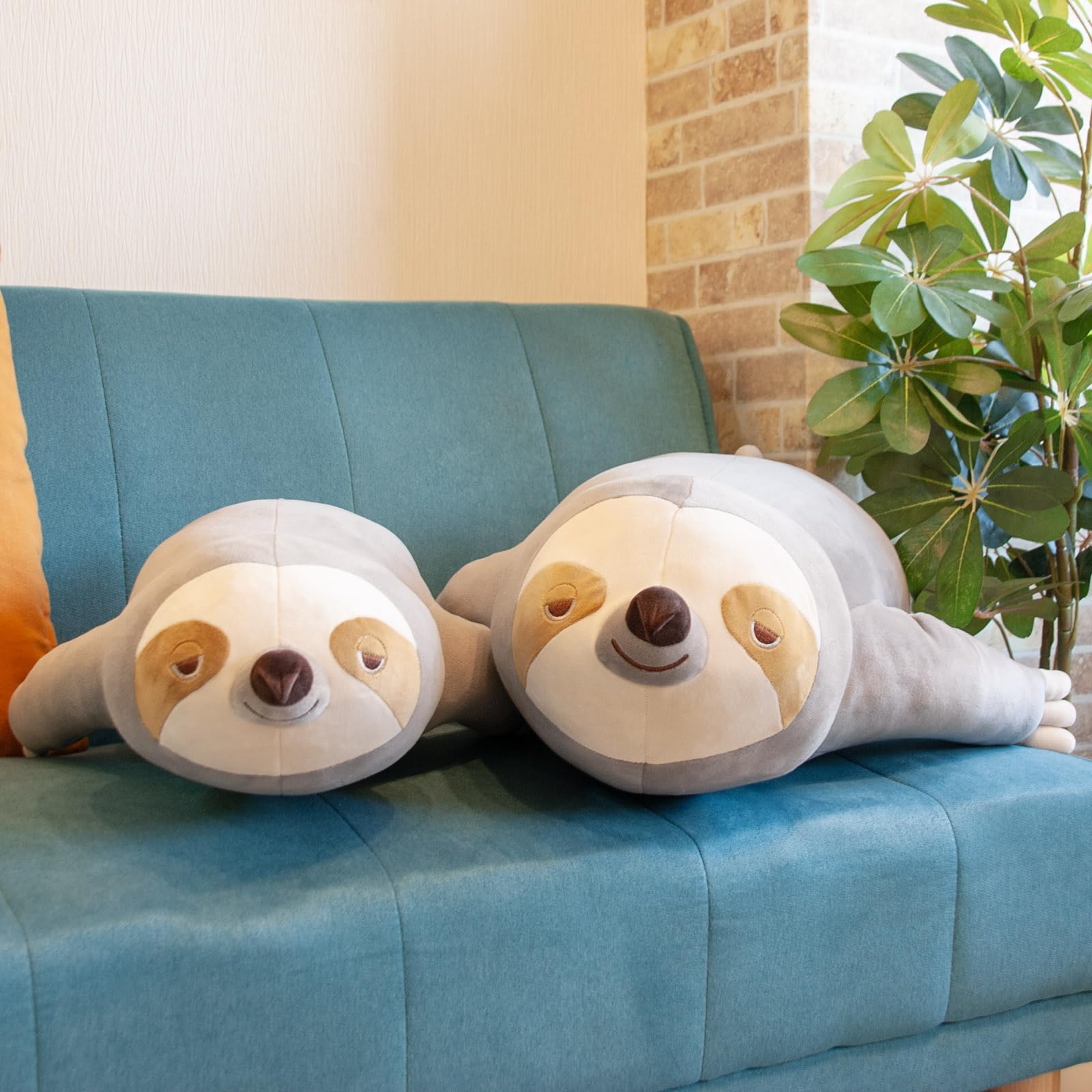 Amazon｜りぶはあと 抱き枕 プレミアムねむねむアニマルズ ナマケモノ