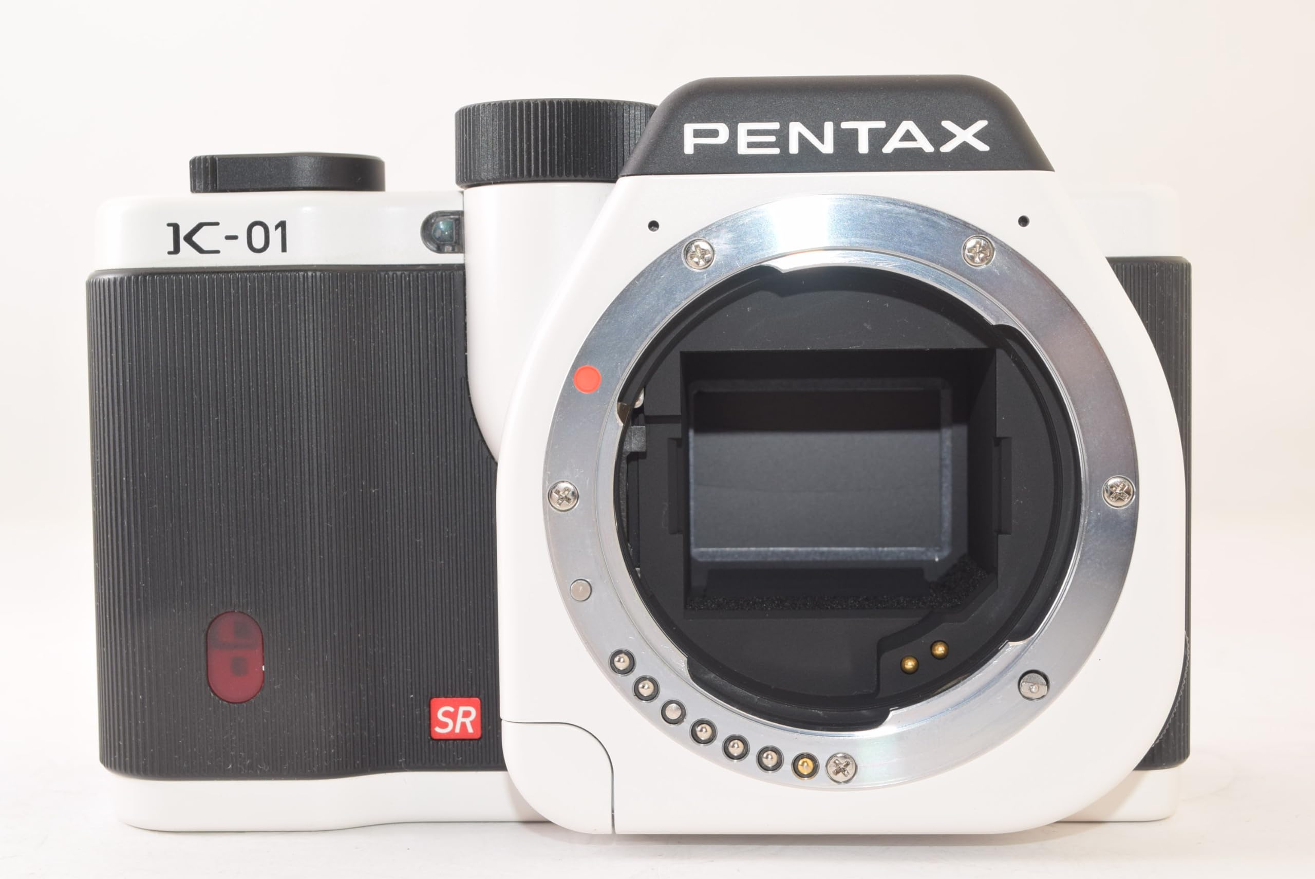 Amazon | PENTAX デジタル一眼カメラ K-01 ボディ ホワイト/ブラック K