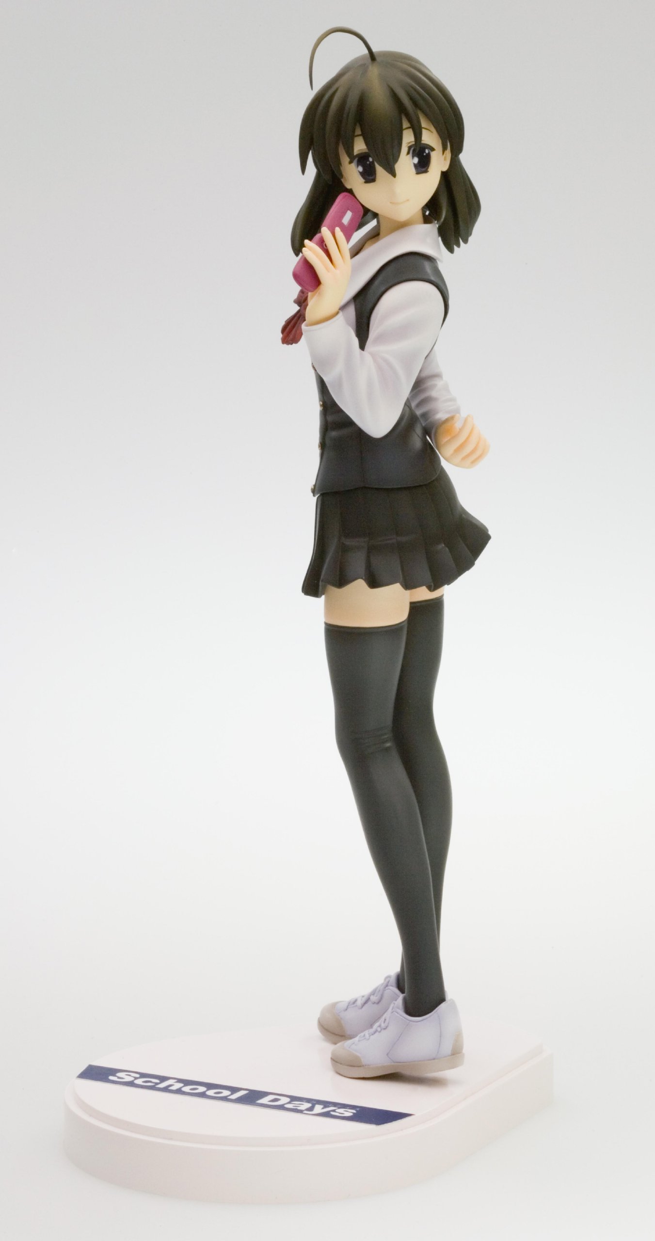 Amazon | コトブキヤ スクールデイズ 西園寺世界 1/8スケールPVC塗装