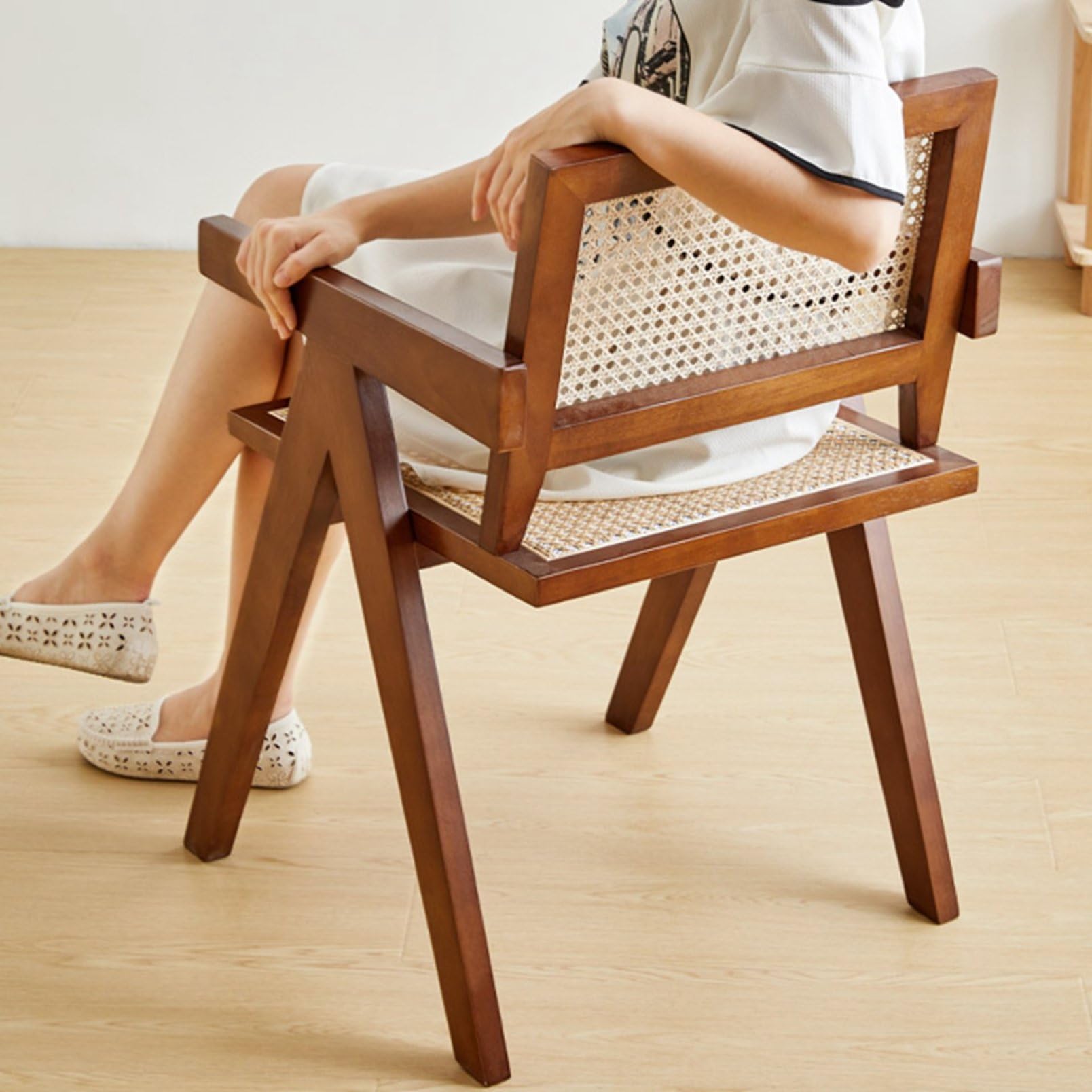 ヴィンテージ ルーマニア製 木製ラタン折り畳みチェア Amazon