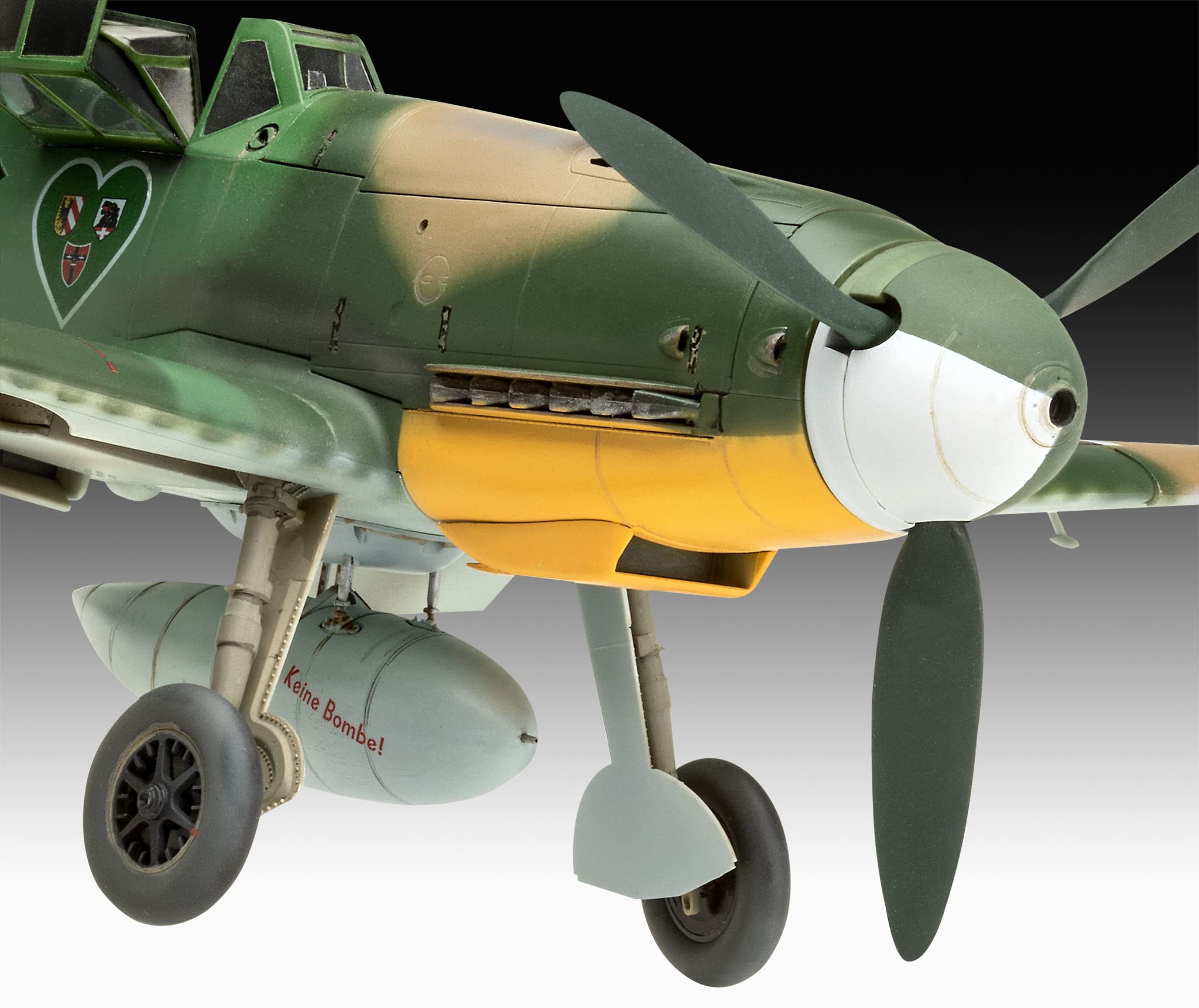 Amazon | ドイツレベル(Revell) 1/32 ドイツ空軍 メッサーシュミット