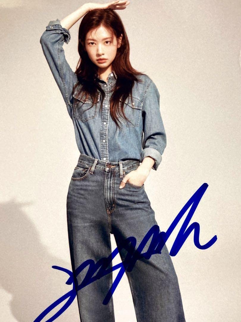 Amazon.co.jp: チョンソミン直筆サイン入り2Lサイズ写真Jung so-min10