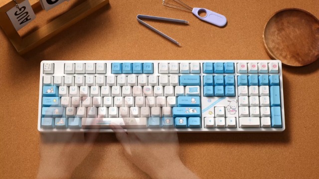 Amazon.com: Akko V3 Creamy Blue Pro Keyboard Switch with Dustproof