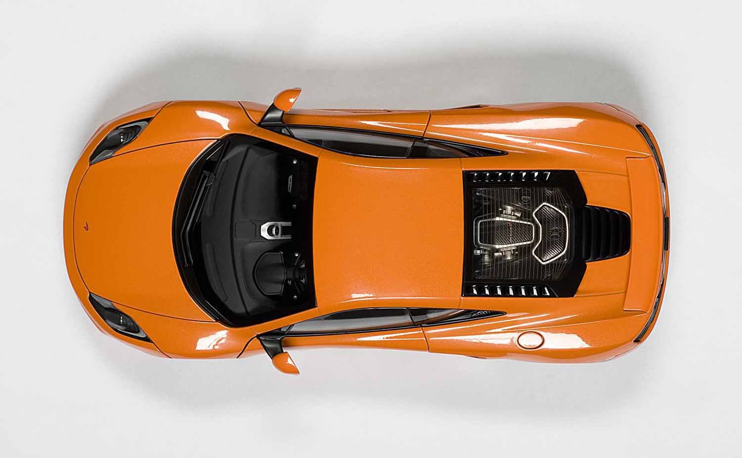 Amazon | AUTOart 1/18 マクラーレン MP4-12C (オレンジ) 完成品