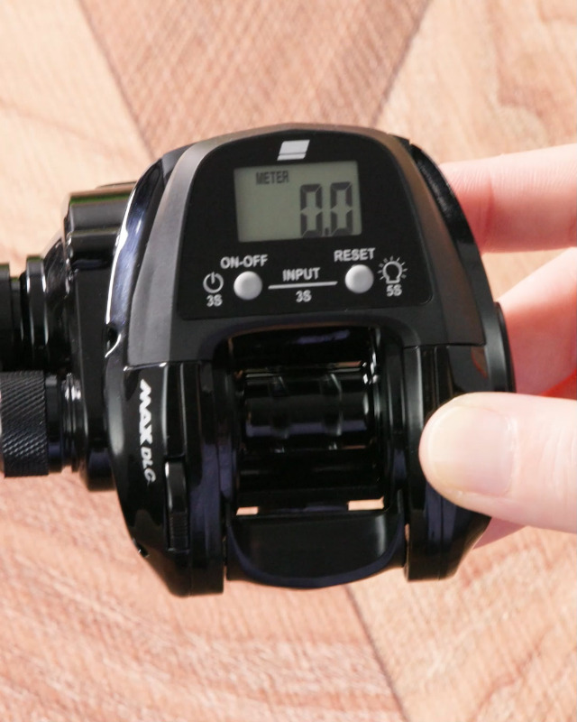 Amazon | AbuGarcia (アブガルシア) MAX DLC MHPーL 大画面 デジタル