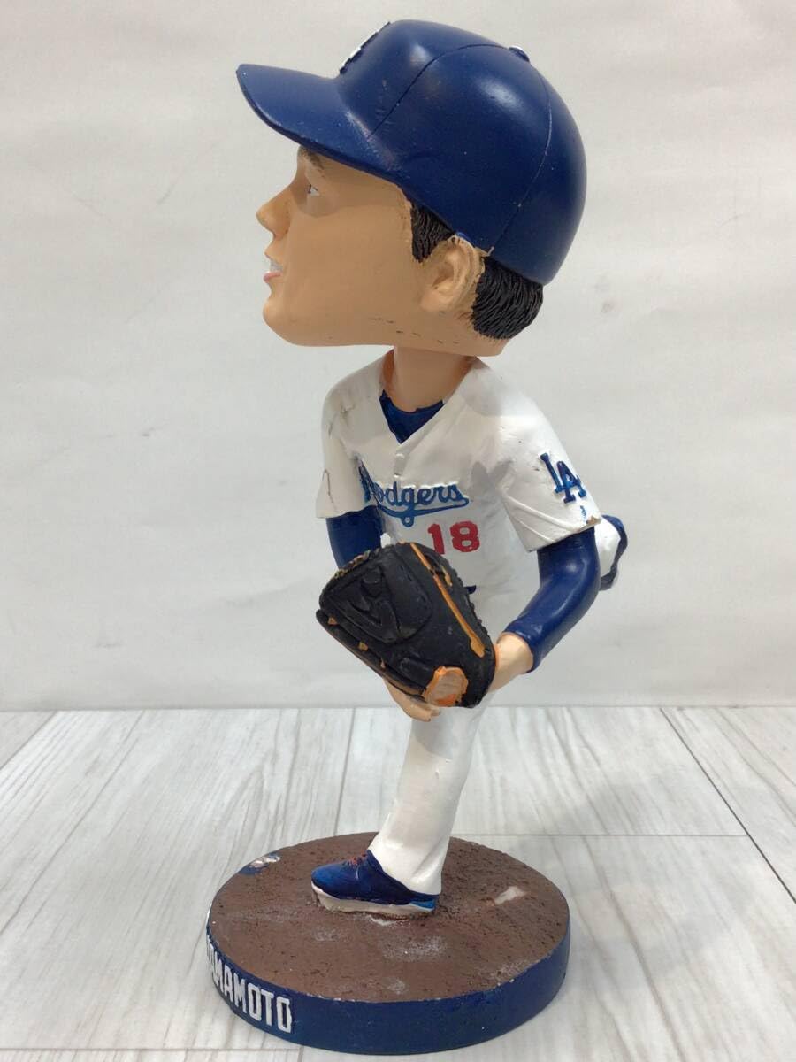 Amazon.co.jp: 5793山本由伸 6月13日球場配布 ボブルヘッド人形 2024年