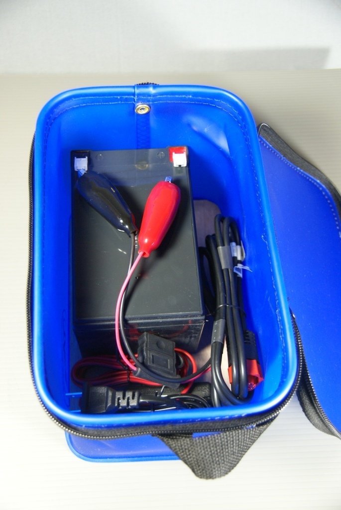 Amazon.co.jp: WP12-12 魚探 電動リール用バッテリー 充電器セット