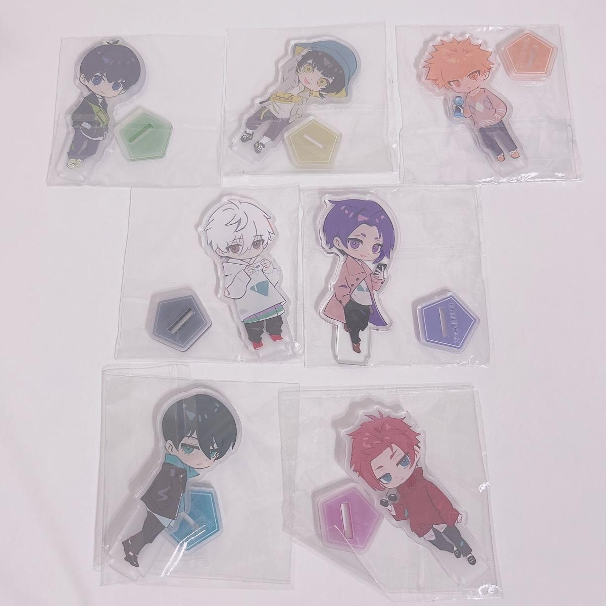 Amazon.co.jp: ブルーロック 韓国 アニプラスカフェ コラボ アクリル