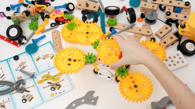 Amazon.co.jp: BRIO (ブリオ) ビルダー クリエイティブセットII 34606