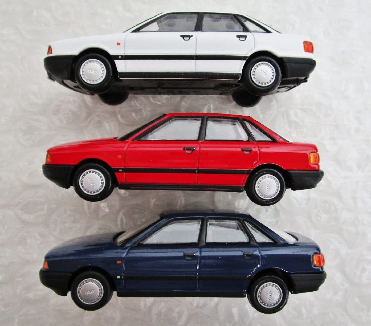 Amazon | トミカ リミテッドヴィンテージネオ アウディ 80 2.0E