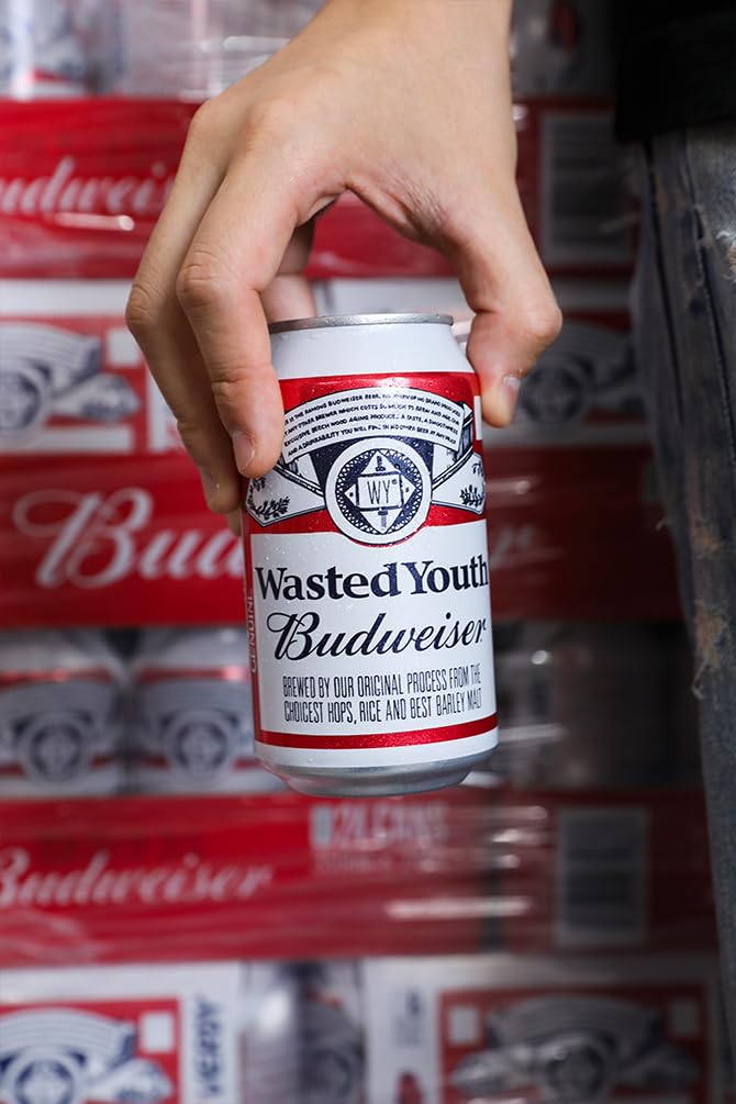 Amazon.co.jp: バドワイザー×VERDY WY Budweiser 限定デザイン缶