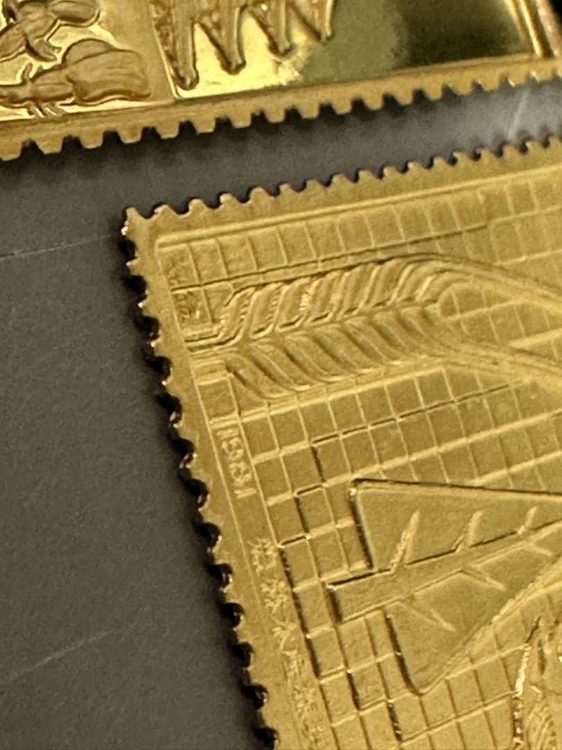 松本徽章工業 純銀金張 金属工芸品 切手形の純銀金張プレート（馬と