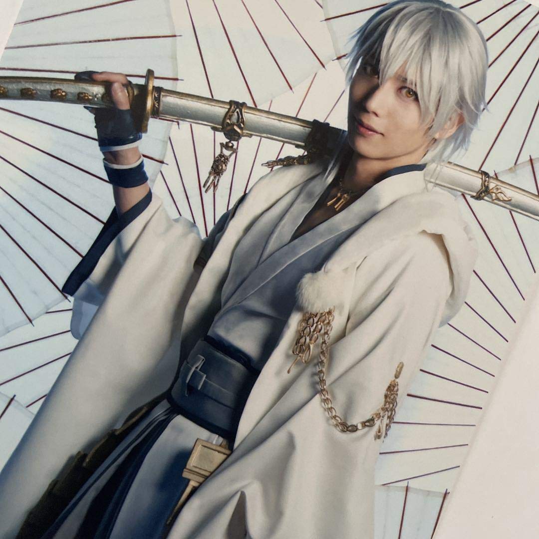 Amazon.co.jp: 舞台 刀剣乱舞 維伝 朧の志士たち 鶴丸国永 : おもちゃ