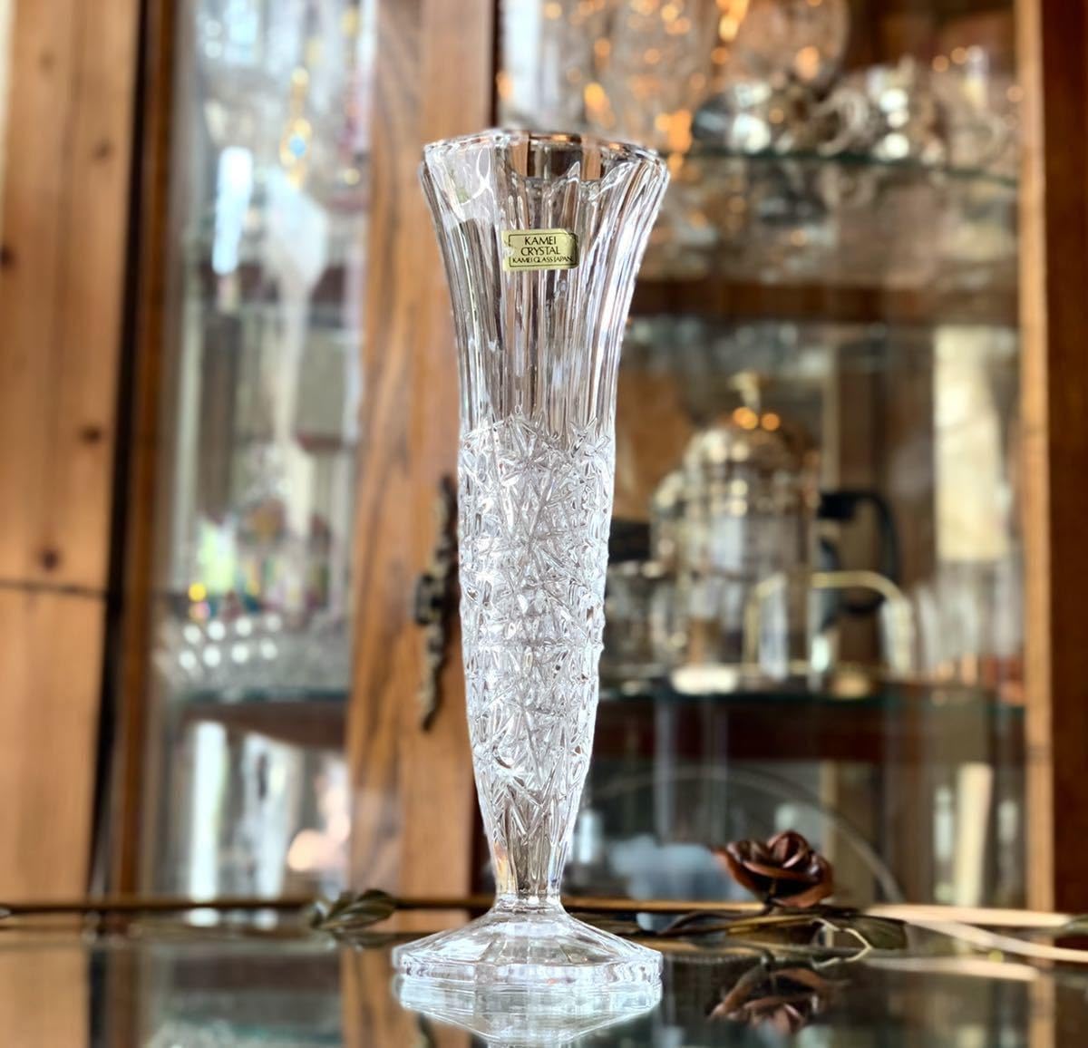 Amazon.co.jp: クリスタルガラス 花瓶 フラワーベース 花器 カメイ