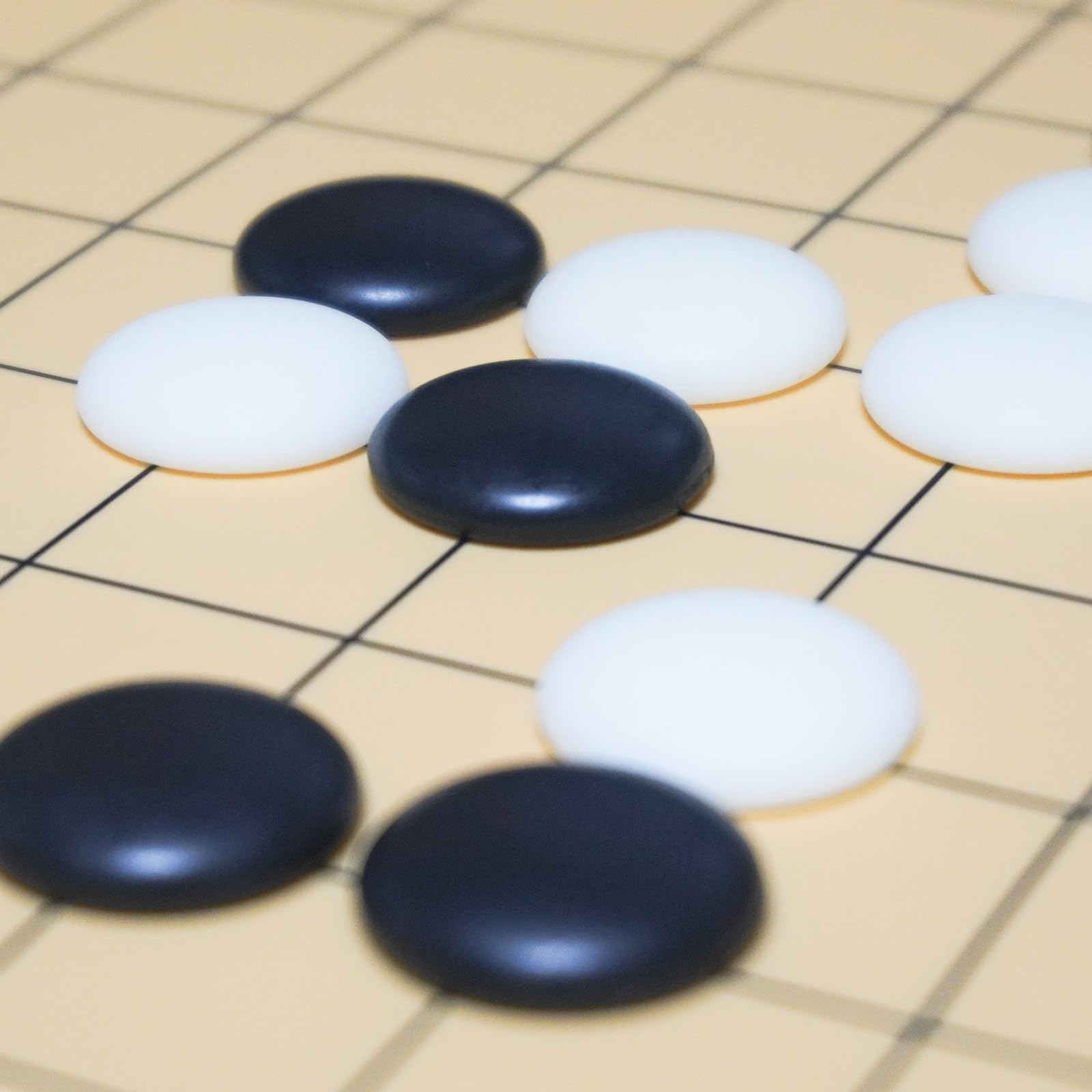 Amazon | 碁石 黒石181個 白石180個 樹脂製 片面が平ら | 囲碁 | おもちゃ
