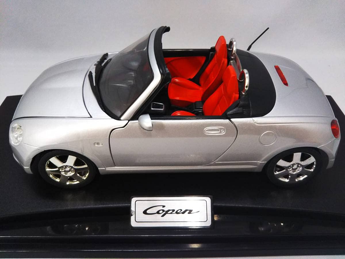 Amazon | ミニカー 1/18 ダイハツ コペン (シルバー) ディーラー成約