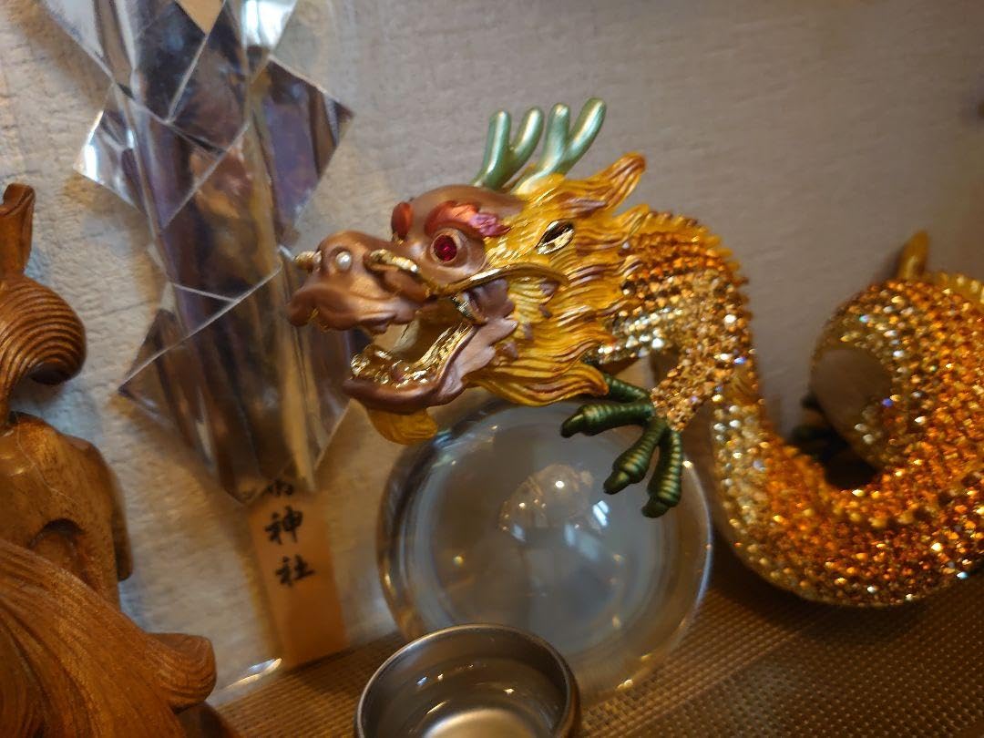 Amazon.co.jp: 超開運 金運気 爆上げ︎︎︎︎ 龍 龍神 黄金龍 水晶