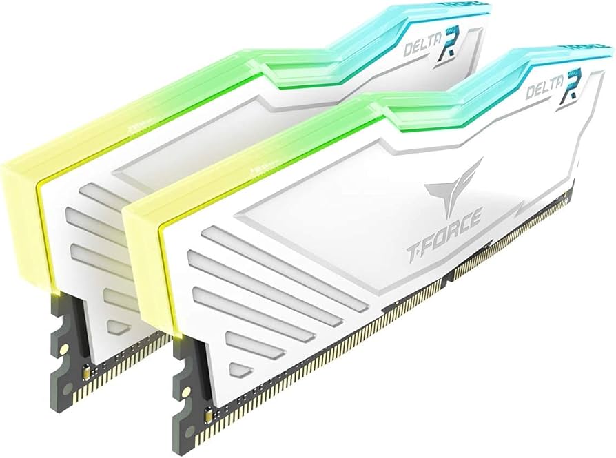 Amazon | チーム32GB（2 x 16GB）T-Force Delta RGB 288ピンDDR4