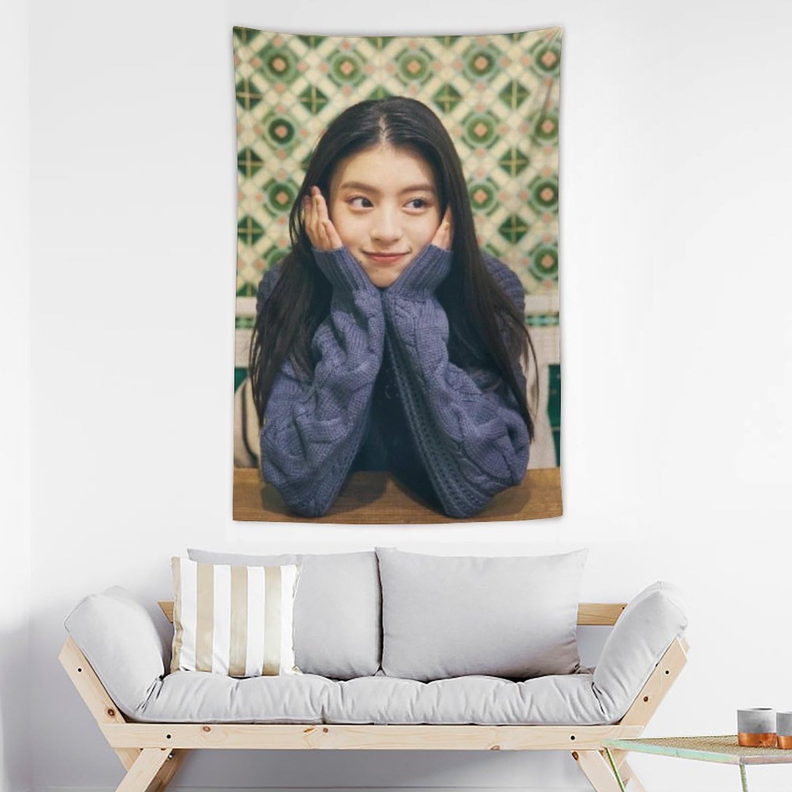 Amazon.co.jp: 出口夏希 (22) タペストリー、絵画、ポスター、壁紙