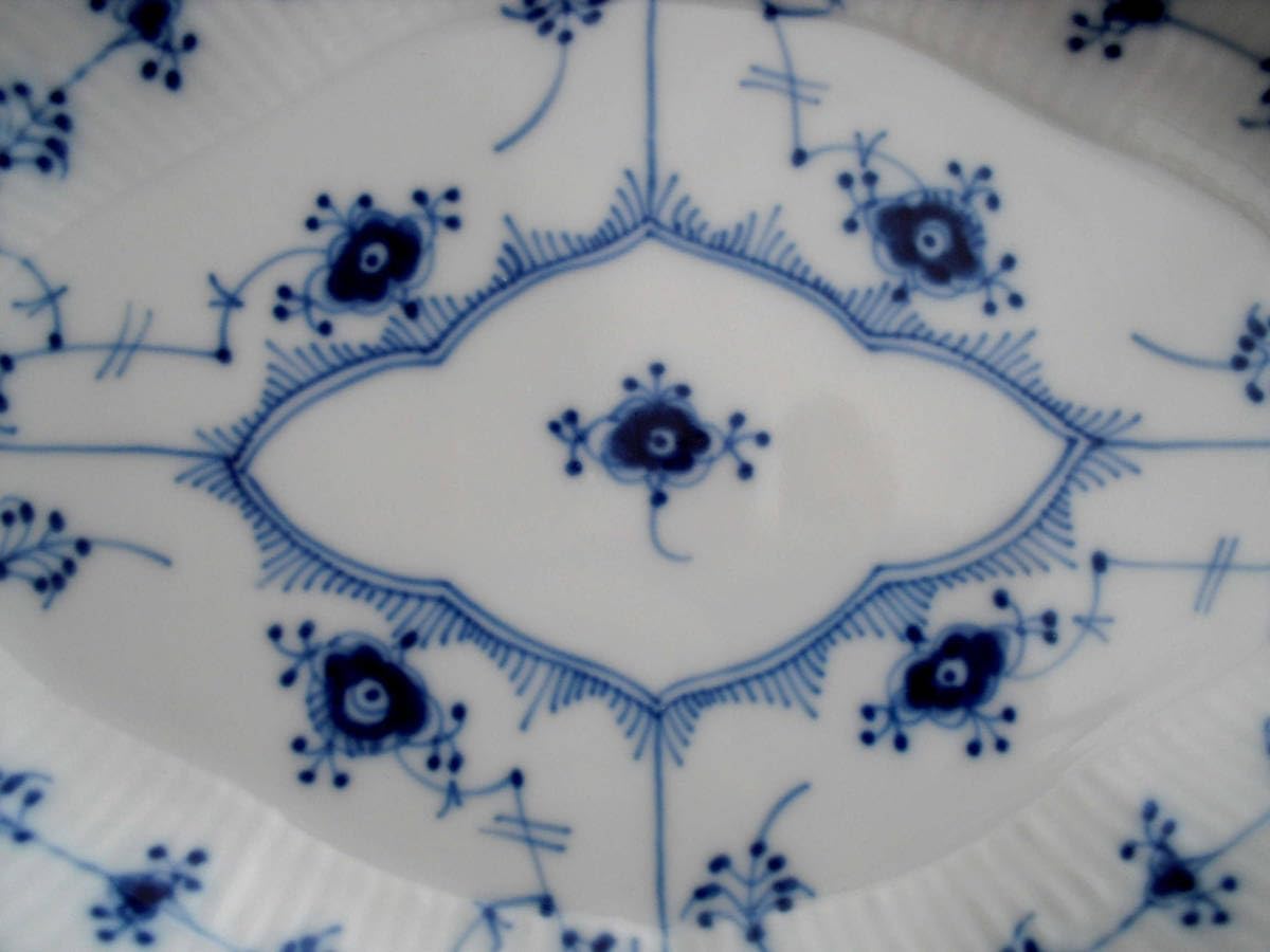 Amazon.co.jp: ロイヤルコペンハーゲンブルーフルーテッドプレイン菱形