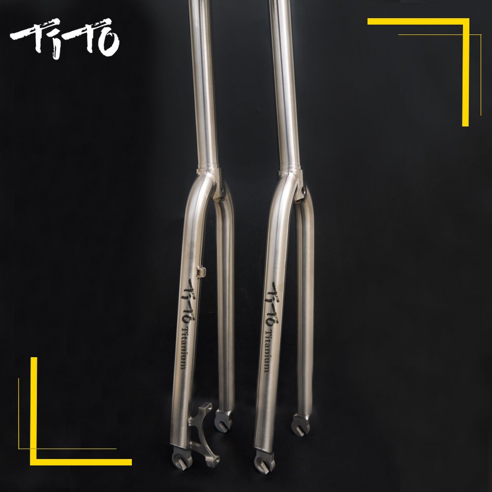 Amazon | TiTo Gr.9 チタン合金 ロードバイク フロントフォーク 700C
