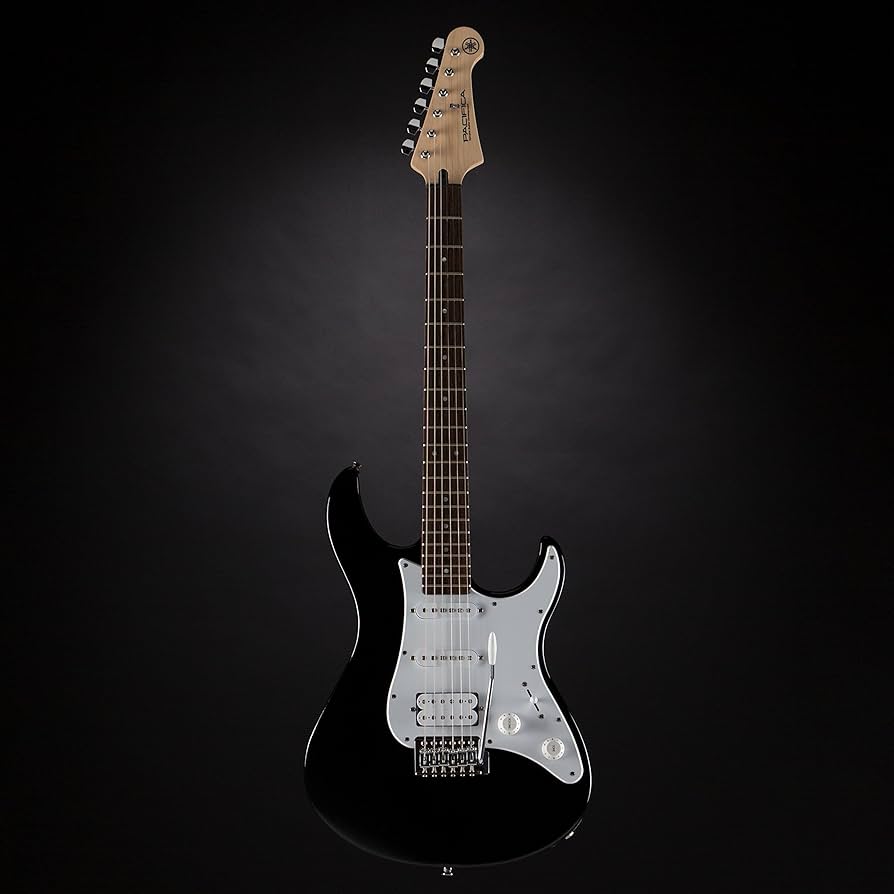 Amazon | YAMAHA PACIFICA012 ブラック エレキギター 初心者 入門