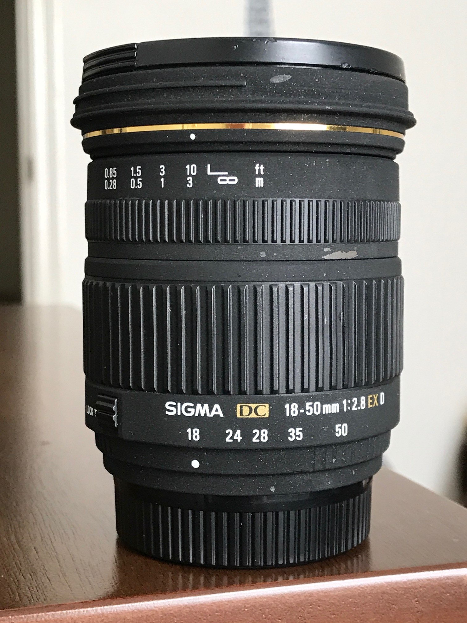 Sigma 18-50mm F/2.8 EX DC Lens for Nikon Digital SLR Cameras
