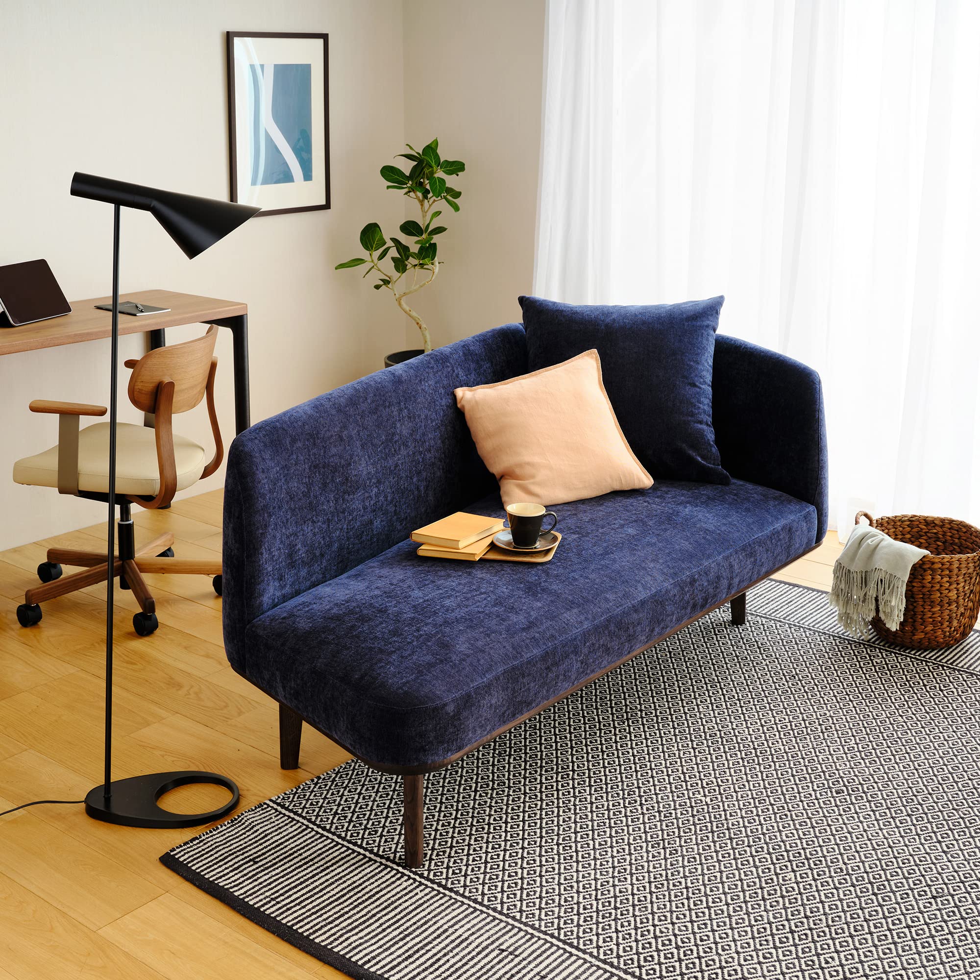 Amazon.co.jp: 【カリモク正規品】ソファー 2人掛け コンパクトサイズ