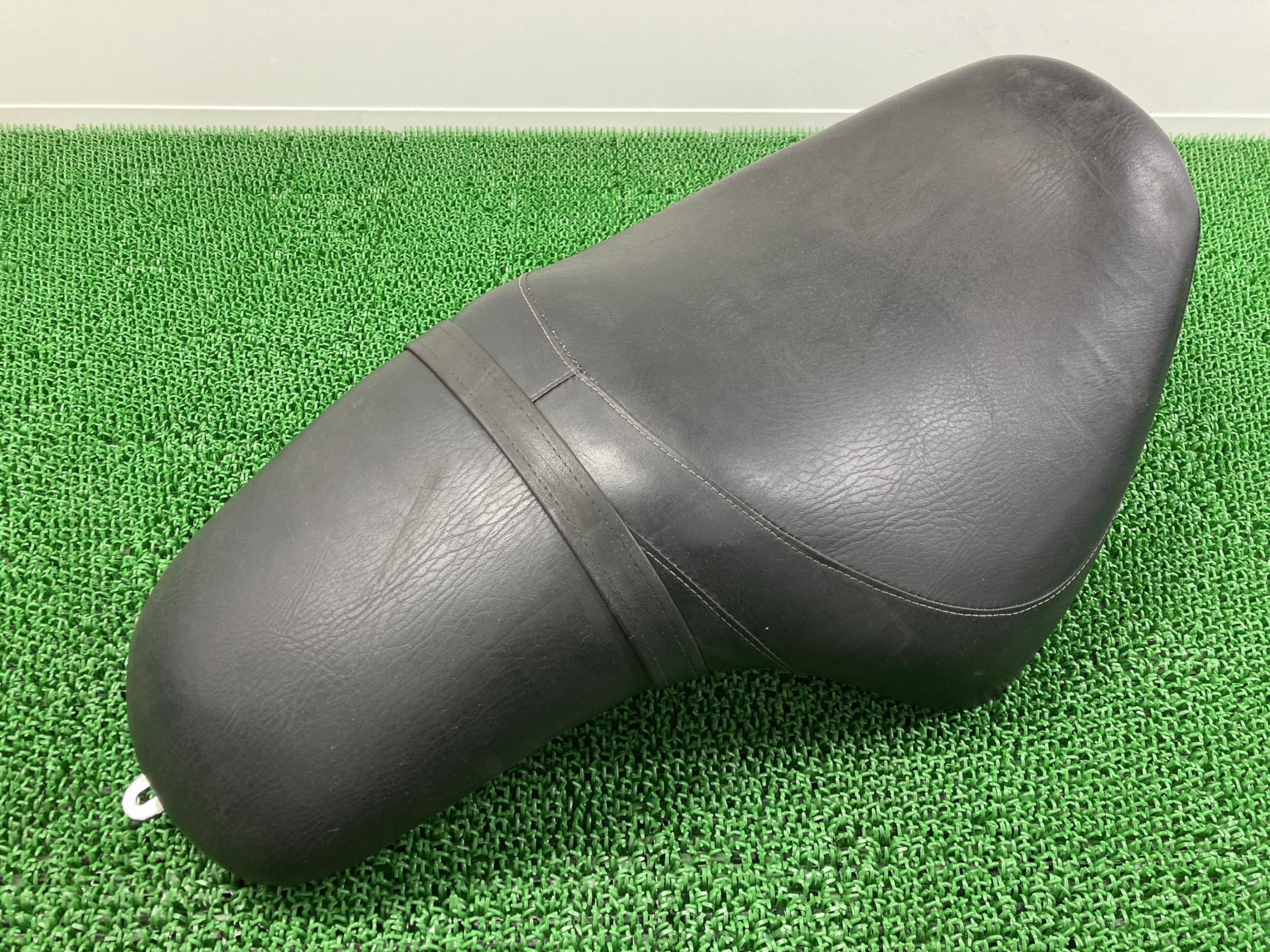 Amazon | Honda(ホンダ) Vツインマグナ250シートKCRA純正中古バイク