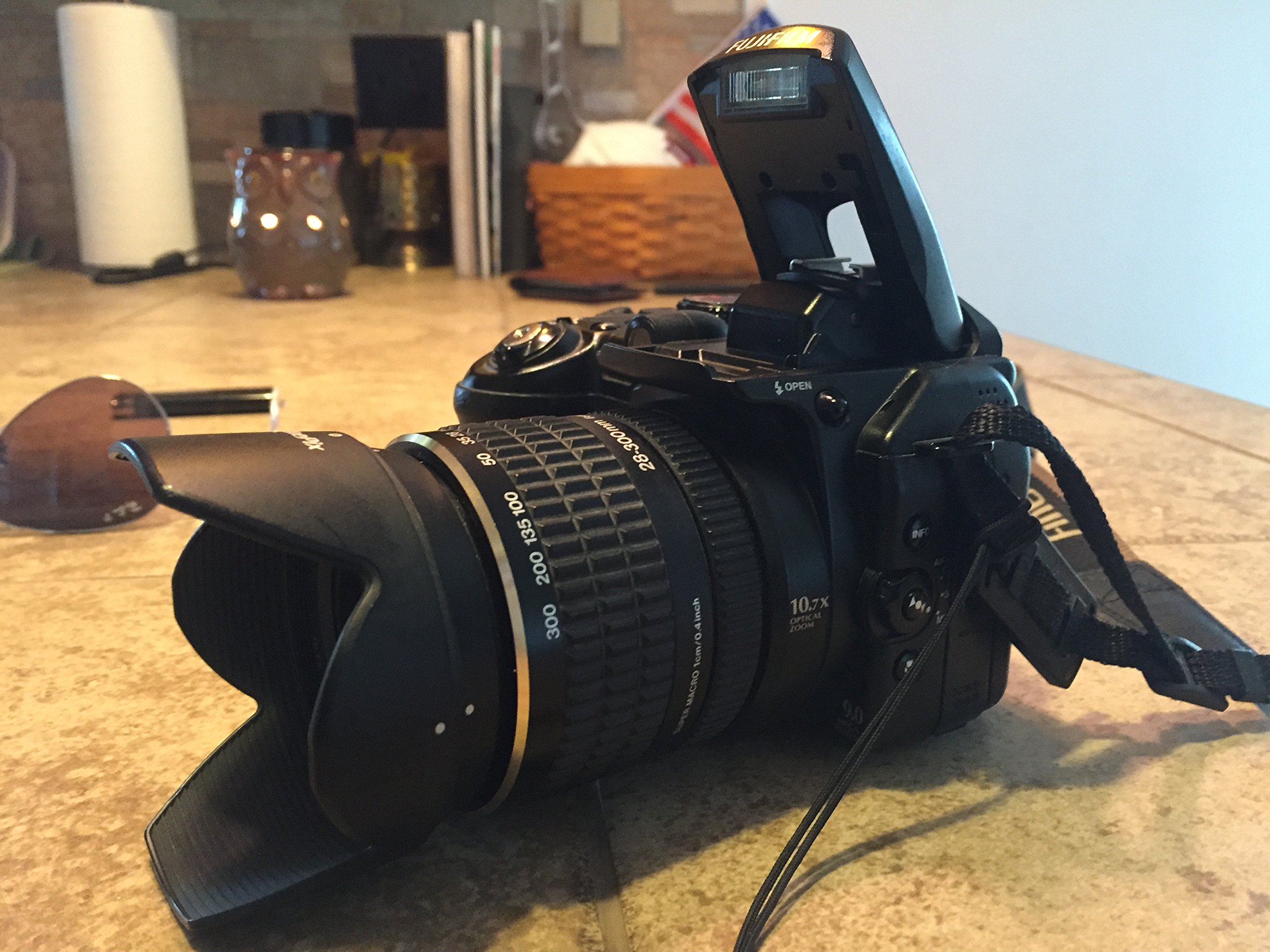 Amazon | FUJIFILM デジタルカメラ FinePix(ファインピックス) S9100