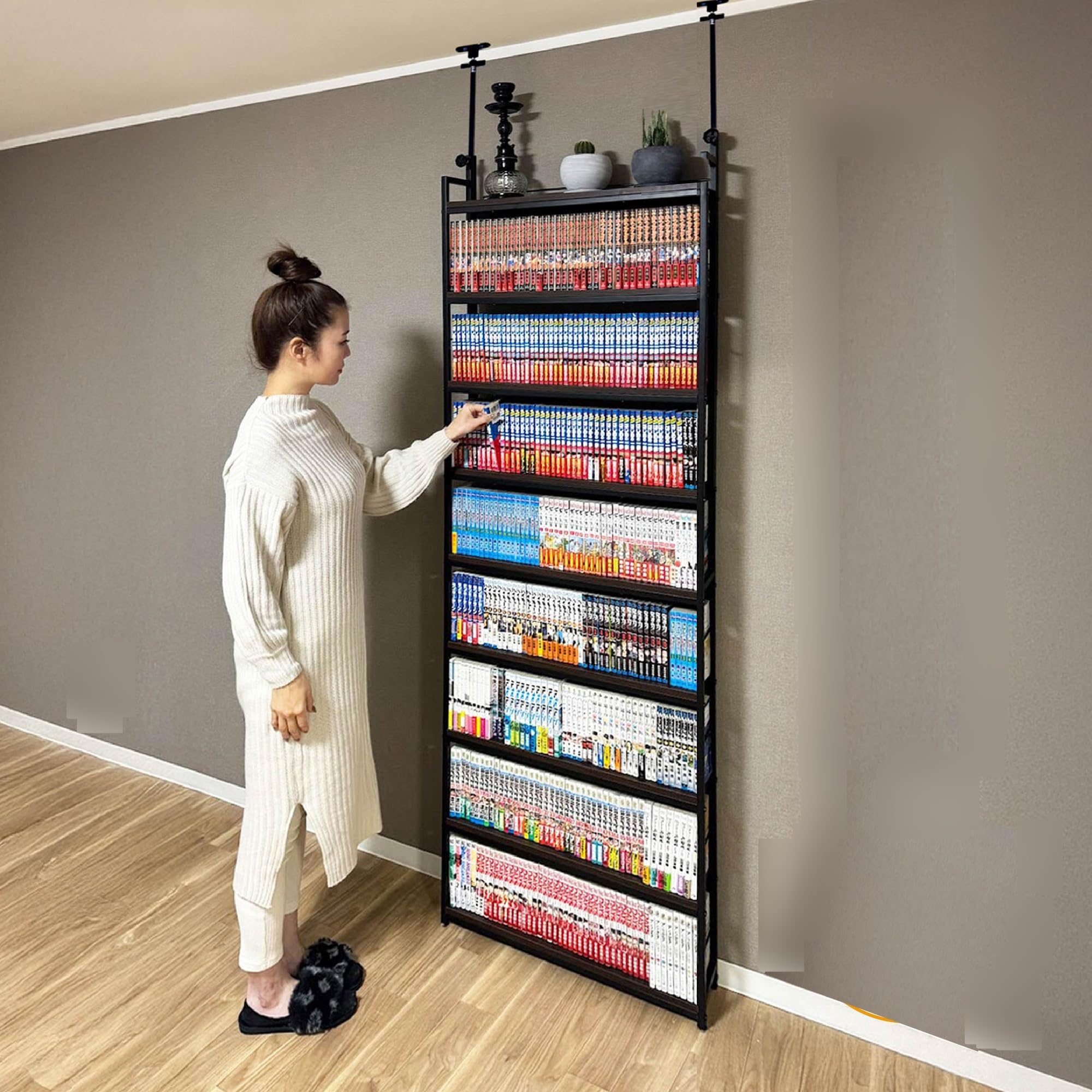 Amazon｜【大容量なのに場所を取らない本棚】 8tail 本棚 突っ張り