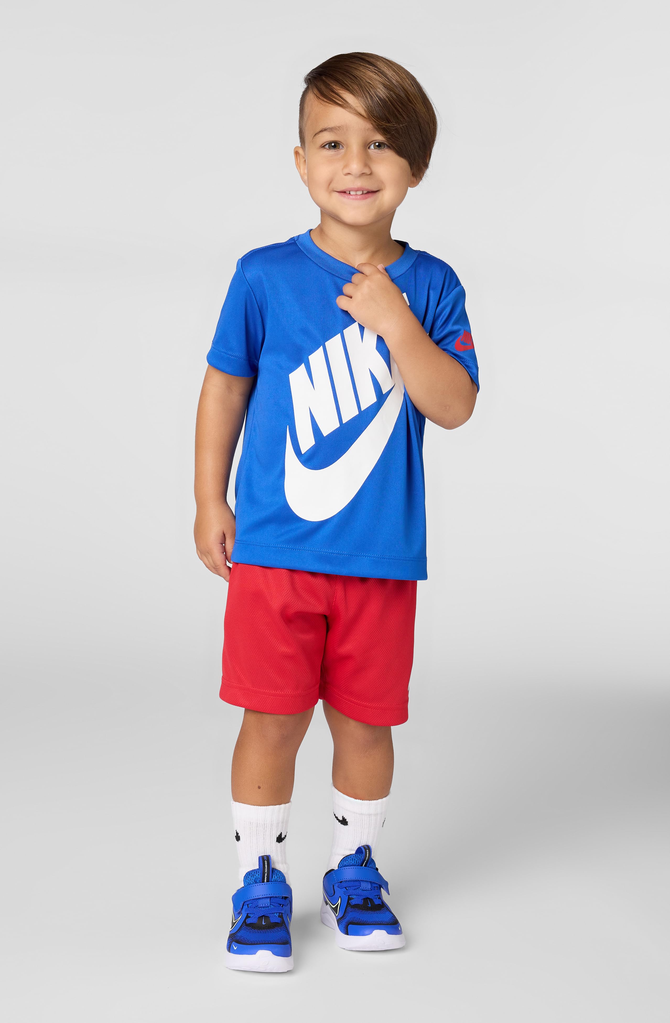 Amazon.com: Dri-Fit Sportswear T-Shirt and Mesh Shorts 2-Piece