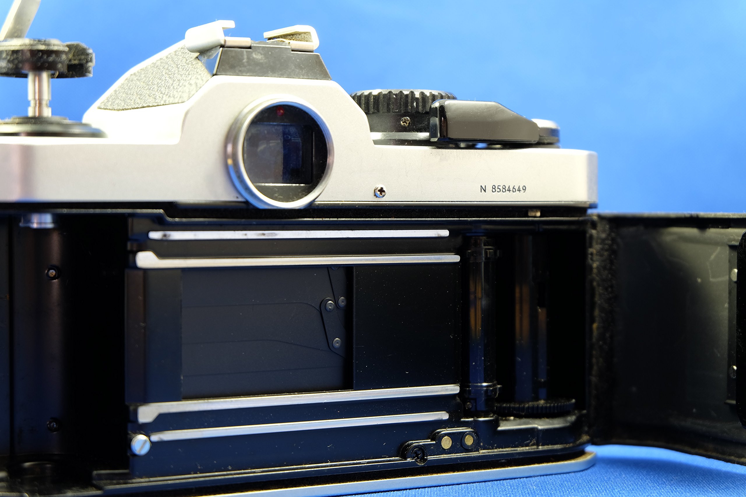 Amazon | Nikon ニコン NEW FM2 シルバー | 一眼レフカメラ 通販