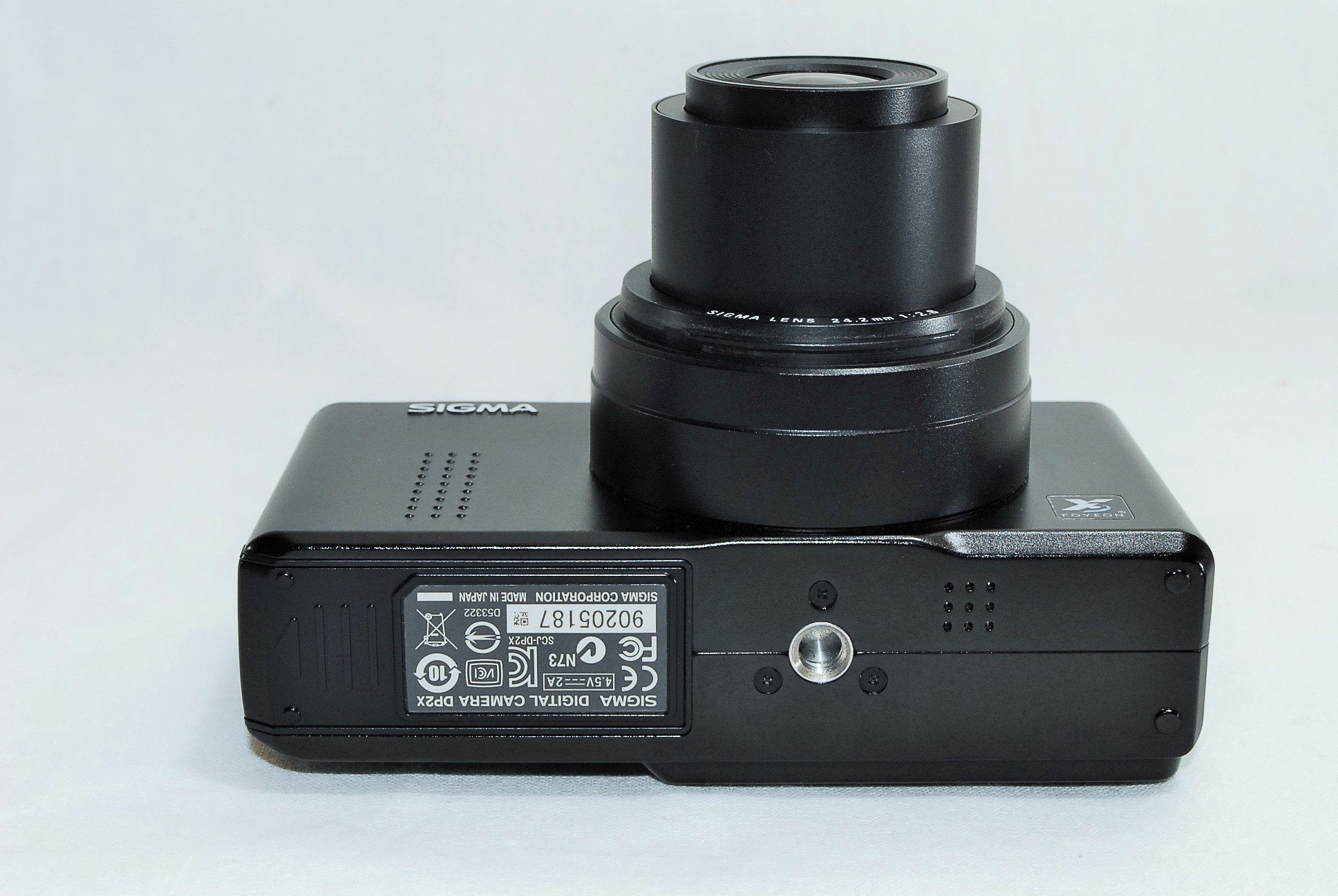 Amazon | シグマ デジタルカメラ DP2x 1406万画素 APS-Cサイズ CMOS