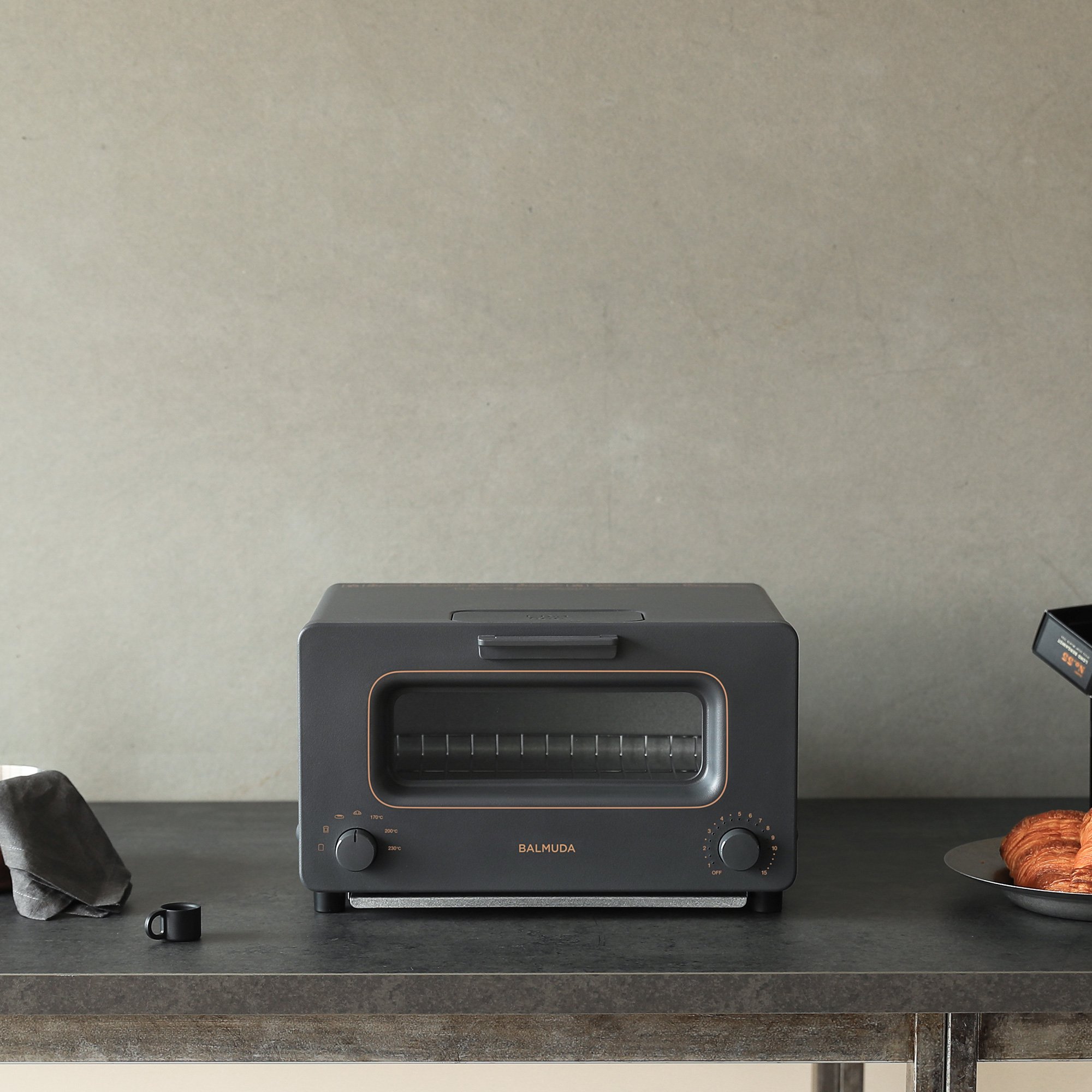 Amazon | 【旧型モデル】バルミューダ スチームオーブントースター