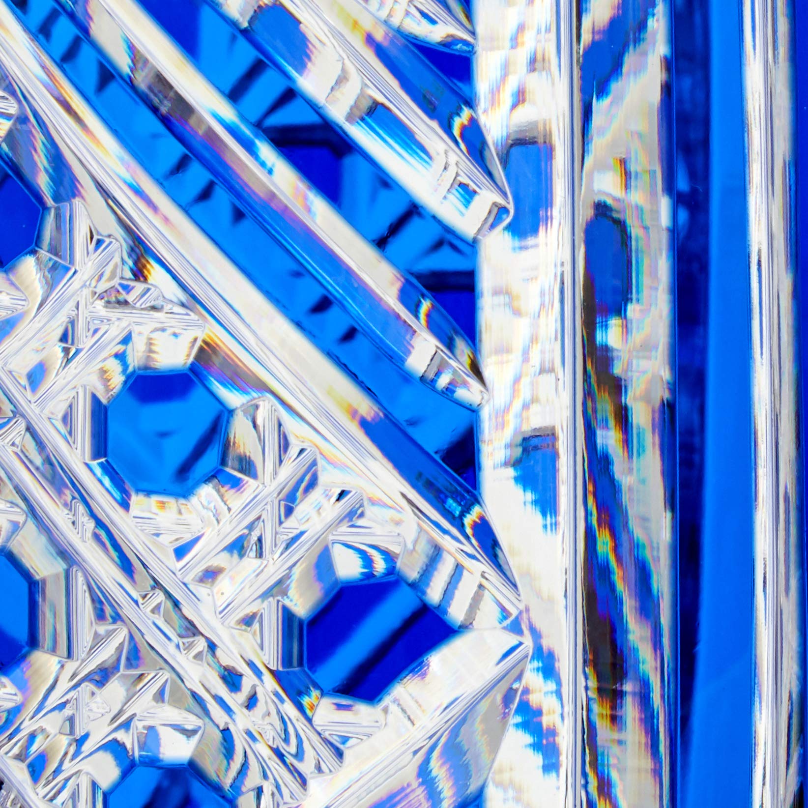 Amazon.co.jp: カガミクリスタル(Kagami) 花瓶 青 高さ210mm 江戸切子