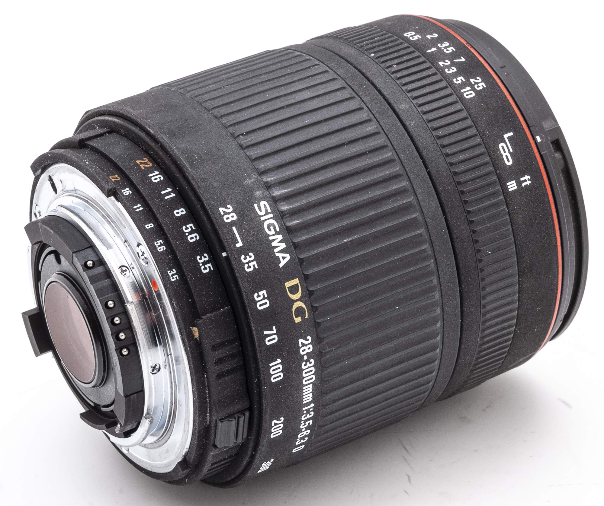 Amazon.com : Sigma 28-300mm f/3.5-6.3 DG Macro Aspherical Lens for