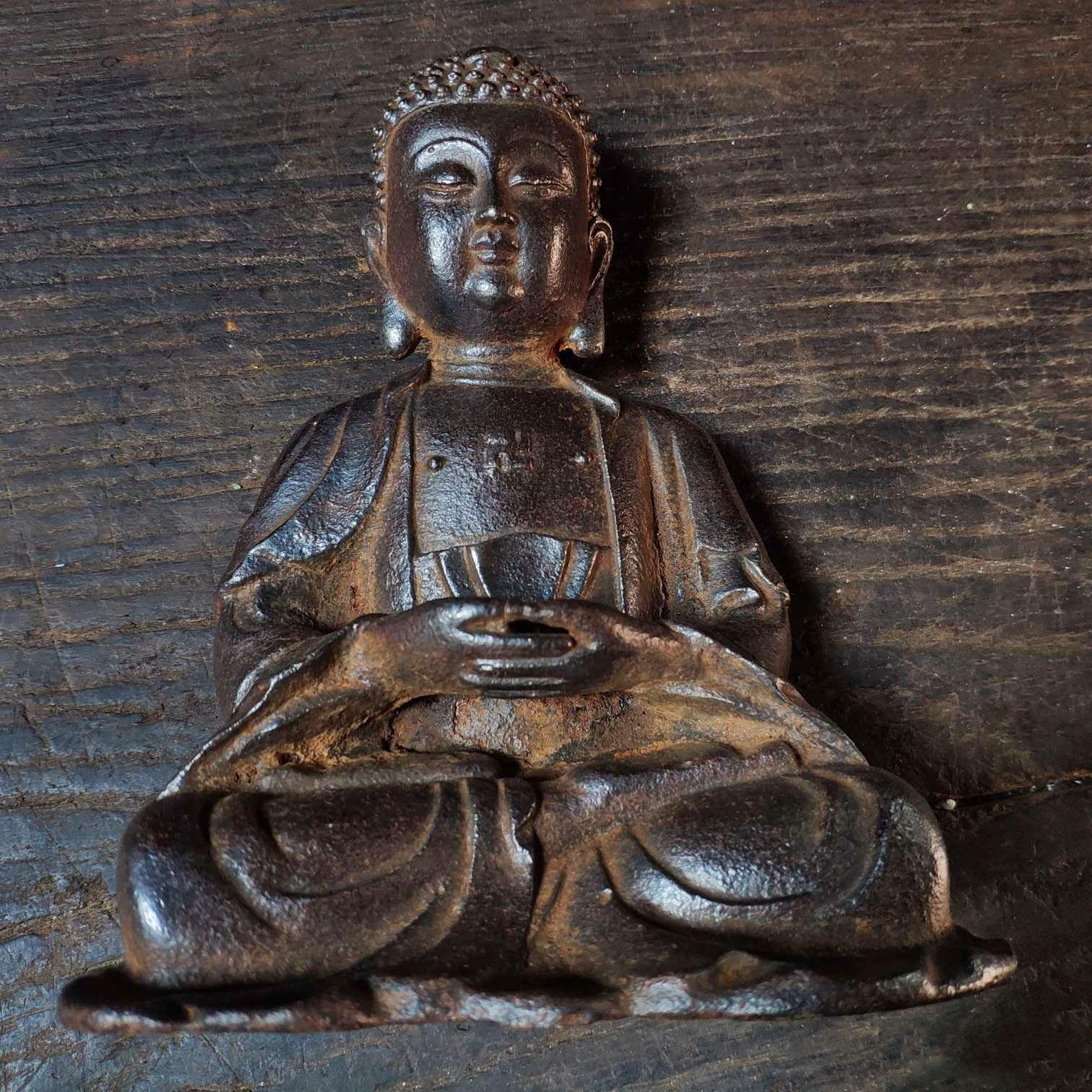 Amazon.co.jp: 仏像、釈迦牟尼仏彫刻鉄金属模型工芸品アンティーク