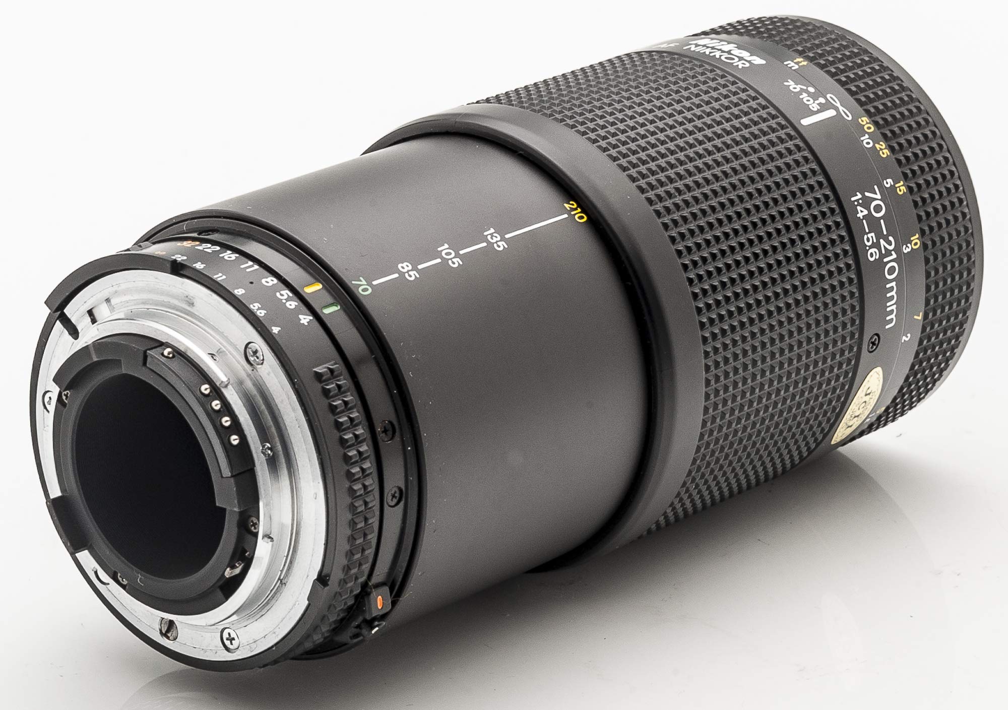 Amazon.co.jp: Nikon AF 70-210/4-5.6 : 家電＆カメラ