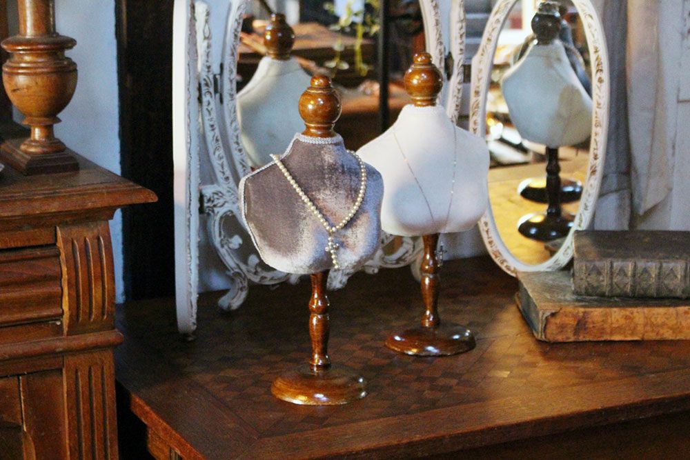 かわいいオールドファッション・アクセサリートルソー/ベルベット