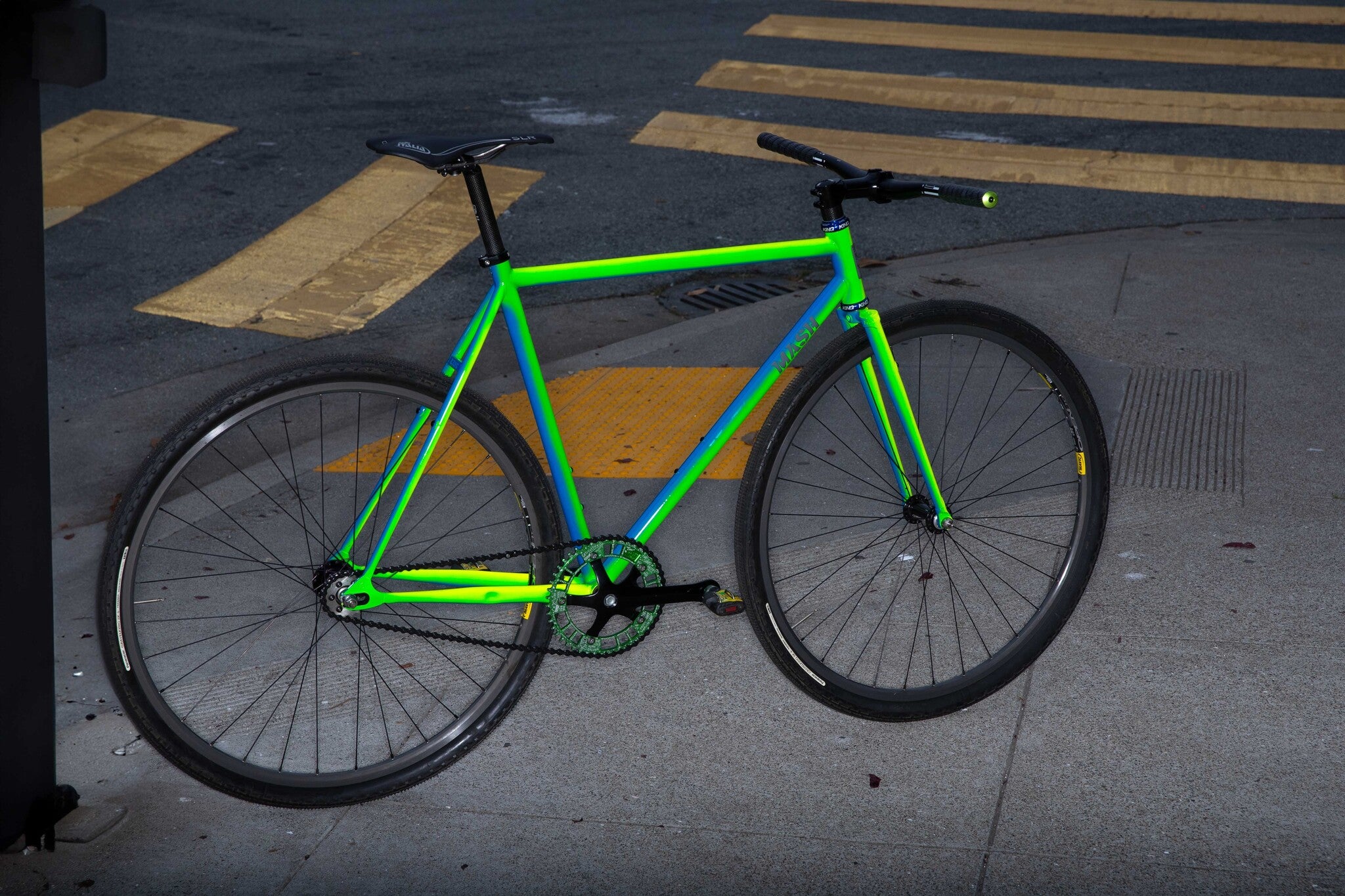 MASH Steel Frameset Neon Blue/Green Fade – MASH SF